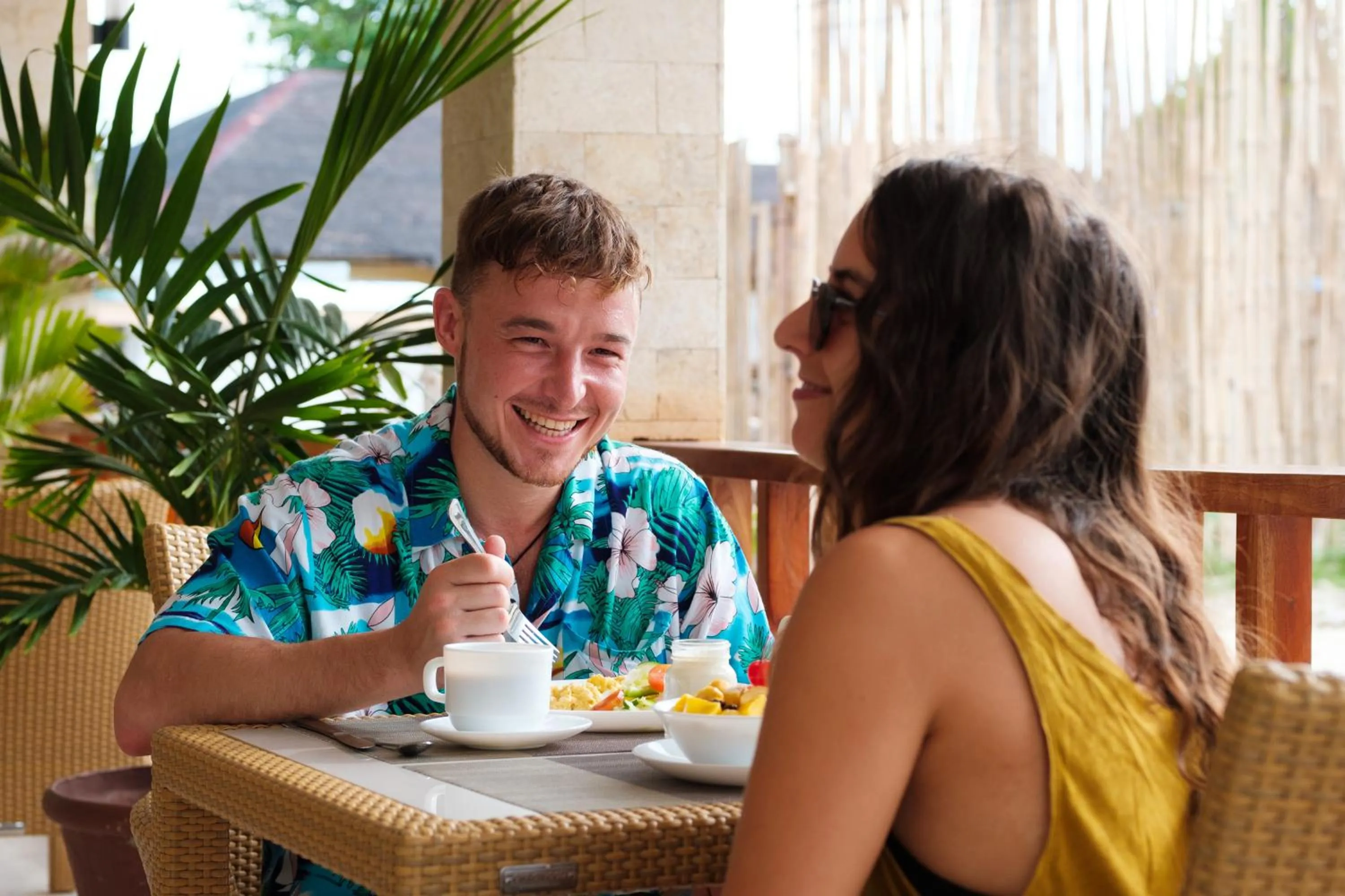 Restaurant/places to eat in Cebu Seaview Dive Resort