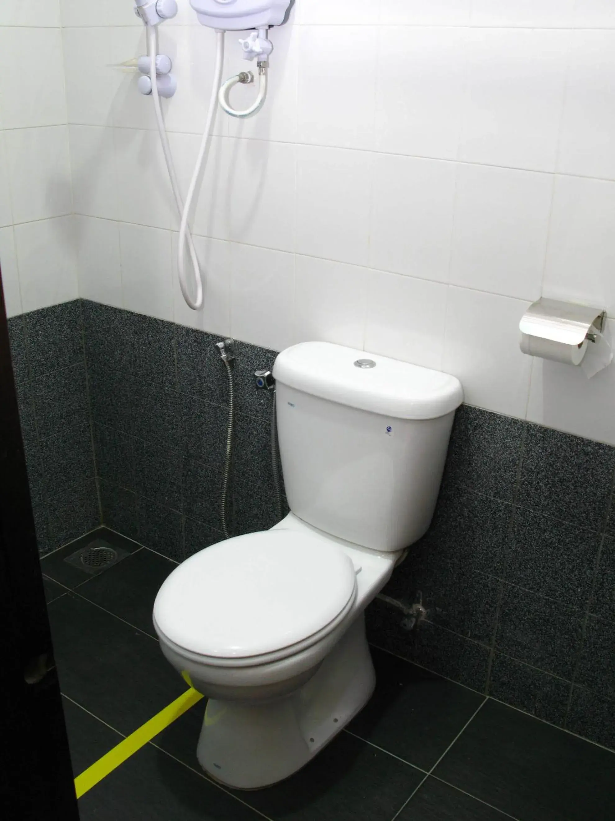 Deluxe Twin Room in Goodhope Hotel Shah Alam Deluxe Twin Room in Goodhope Hotel Shah Alam