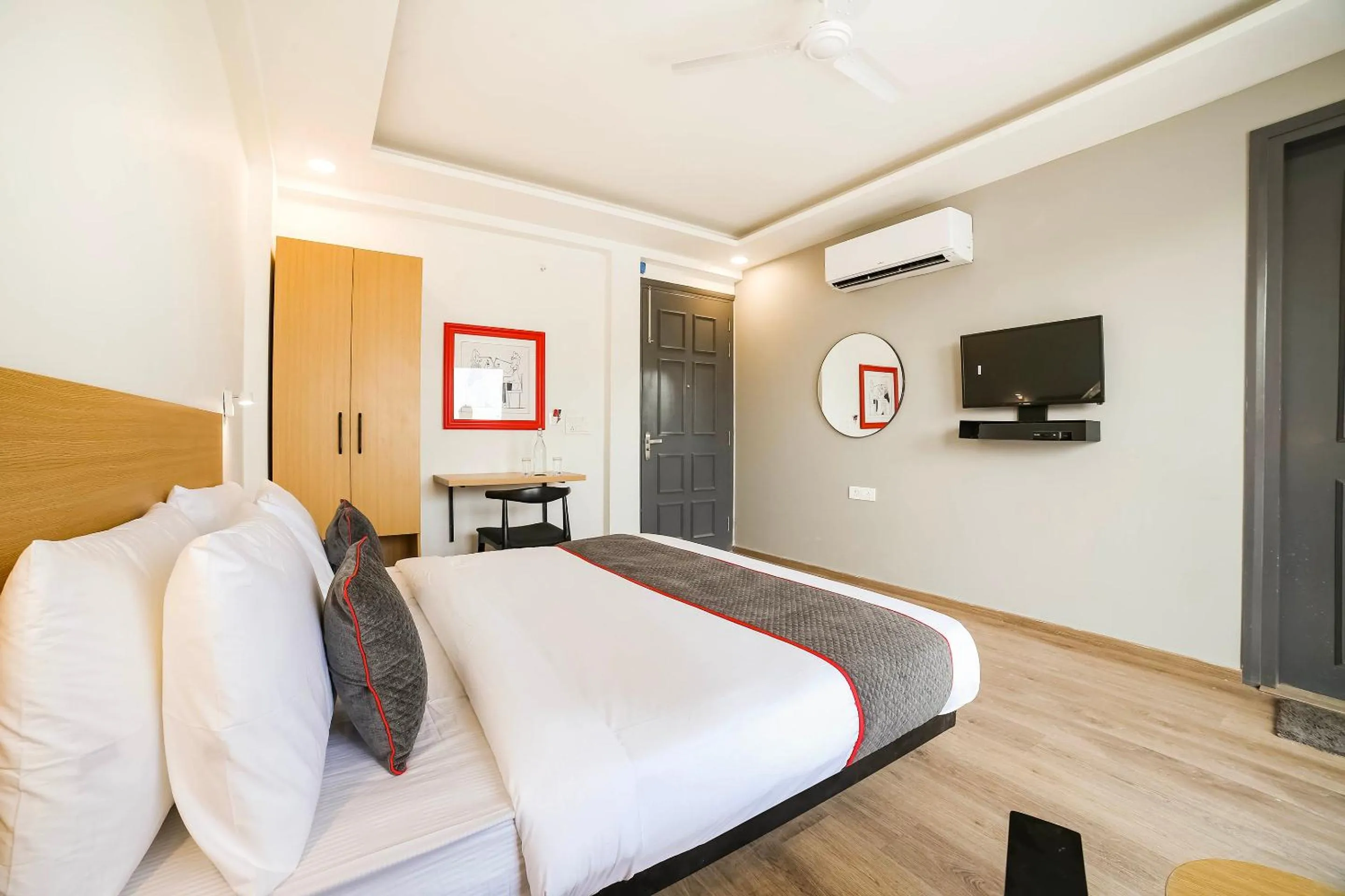 Bedroom, Bed in Townhouse Sector 46 Gurgaon Near Appu Ghar