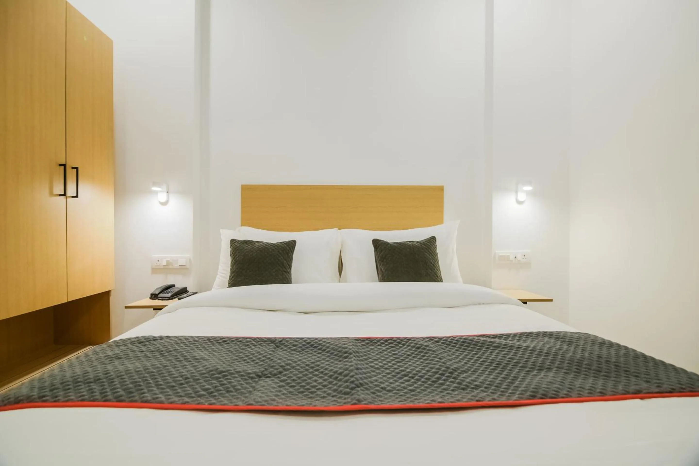 Bedroom, Bed in Hotel O 7 star