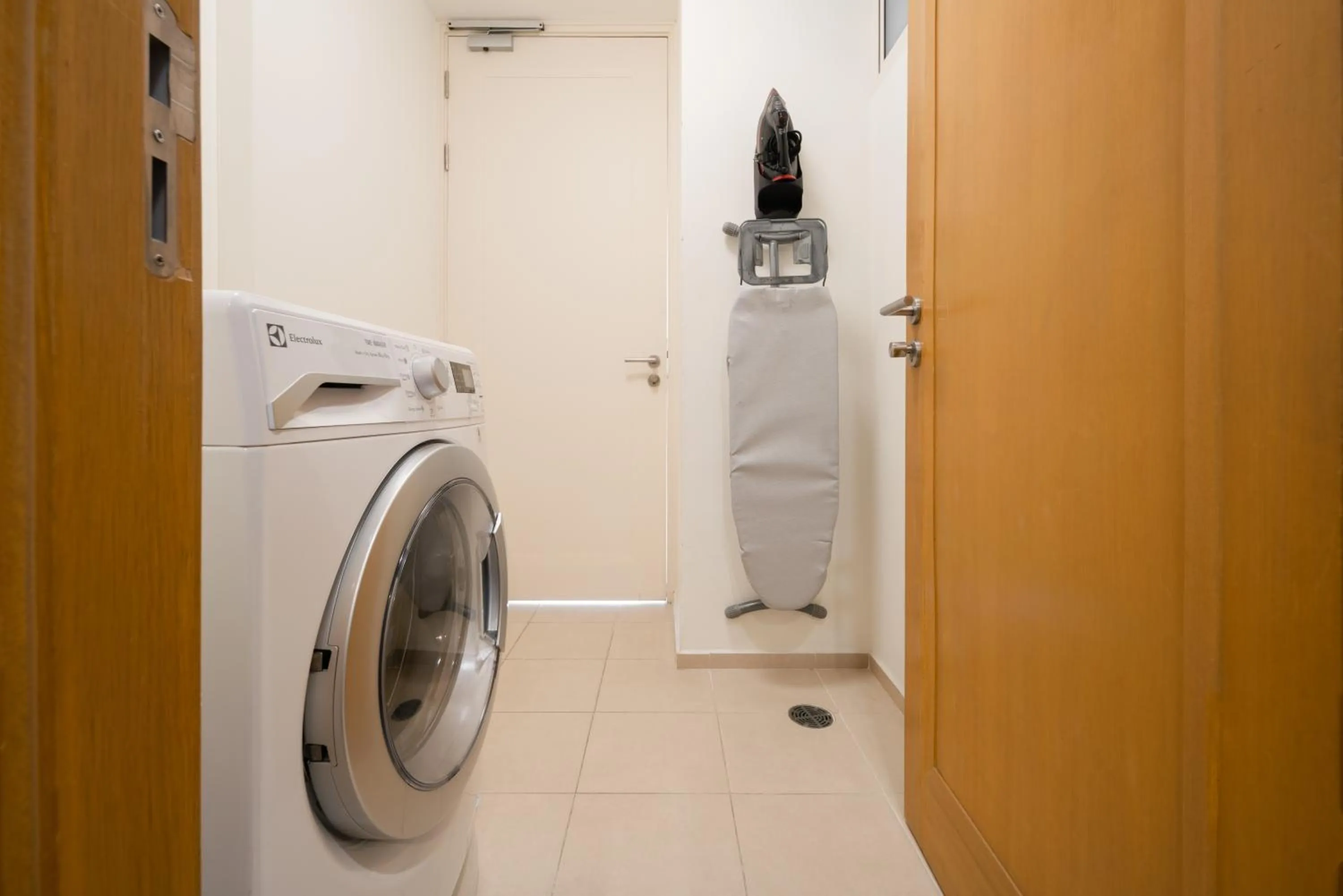 laundry in North Park Serviced Apartment Bangkok