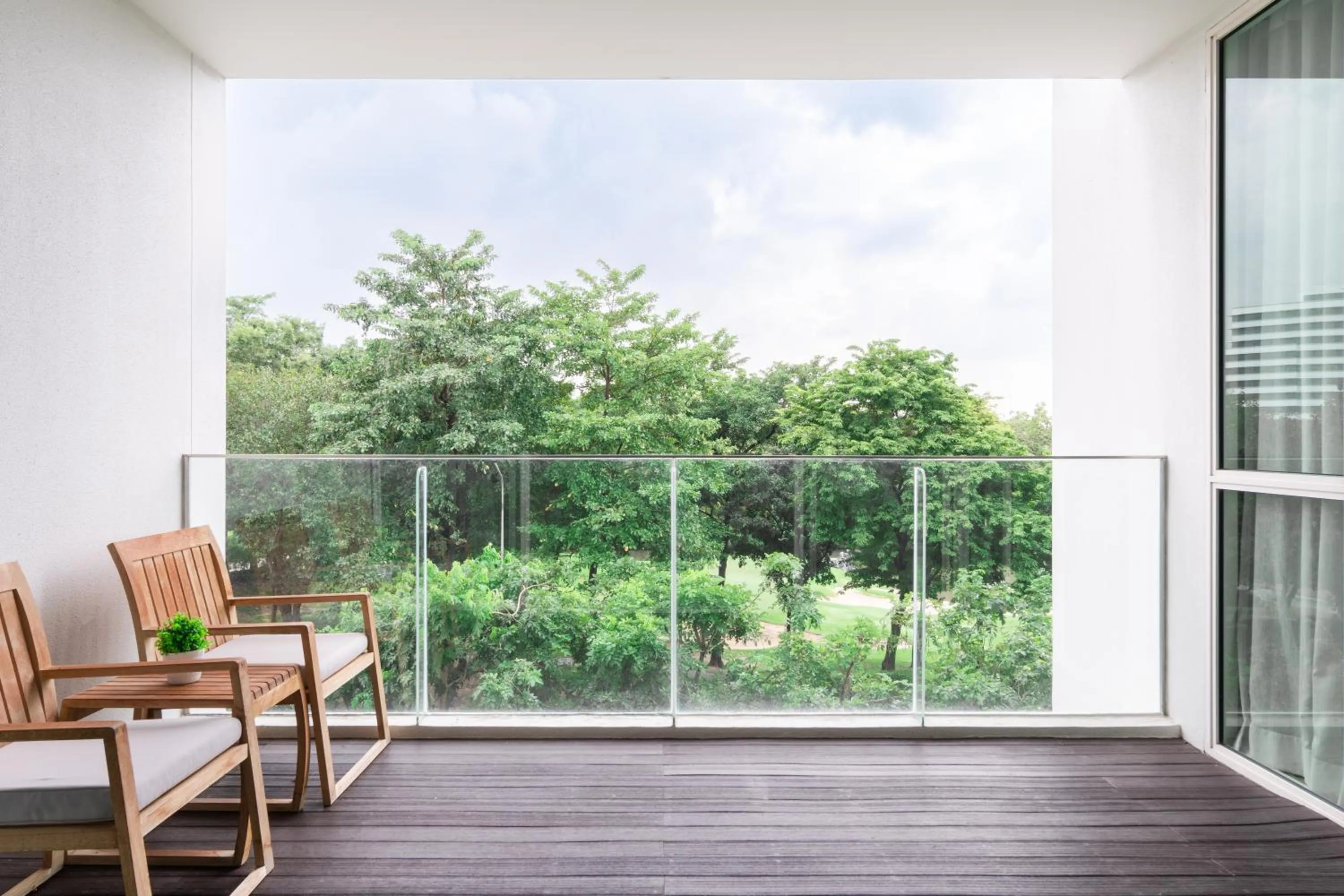 Balcony/Terrace in North Park Serviced Apartment Bangkok