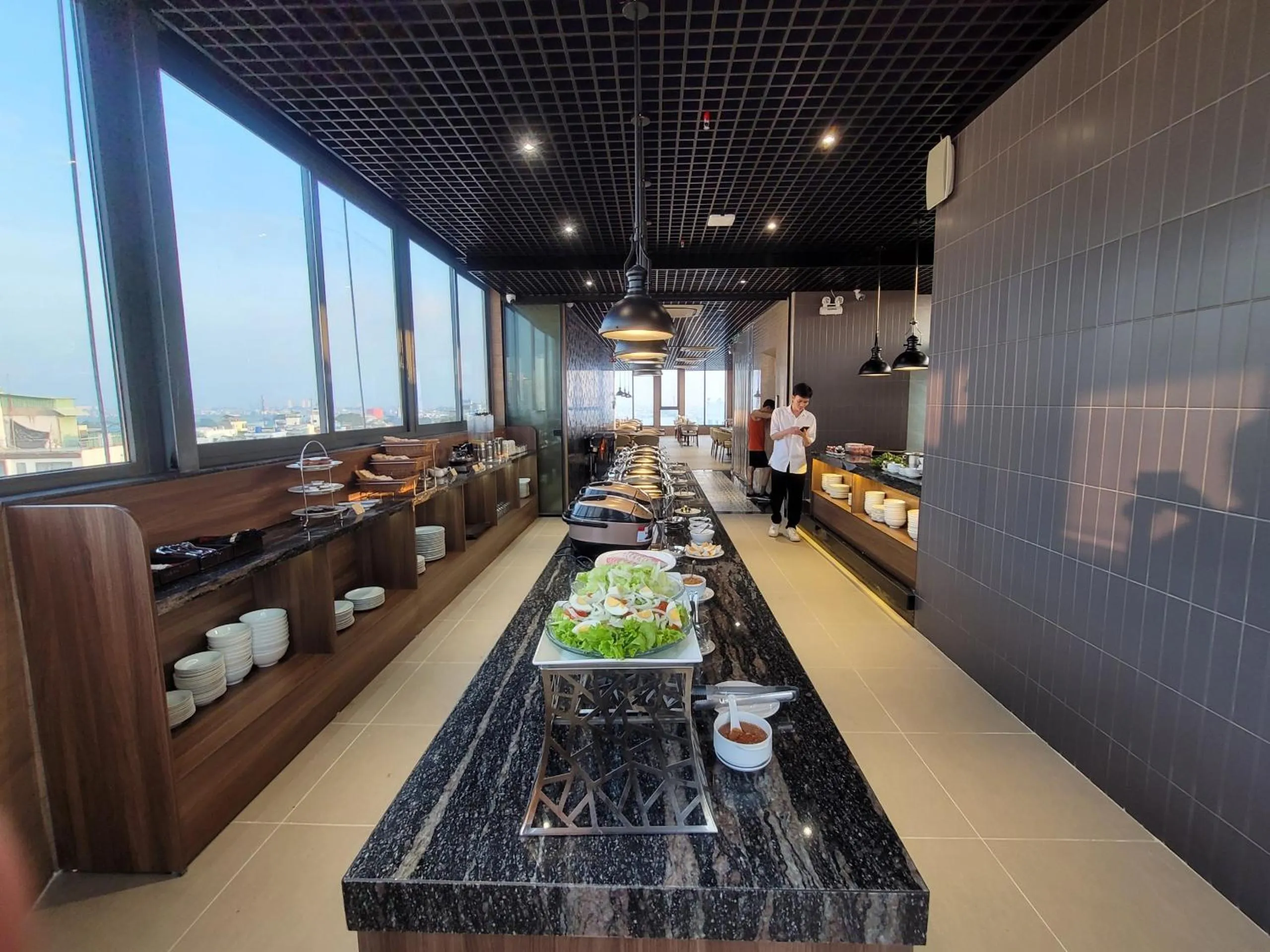 Restaurant/places to eat in Thanh Long Hotel - Bach Dang