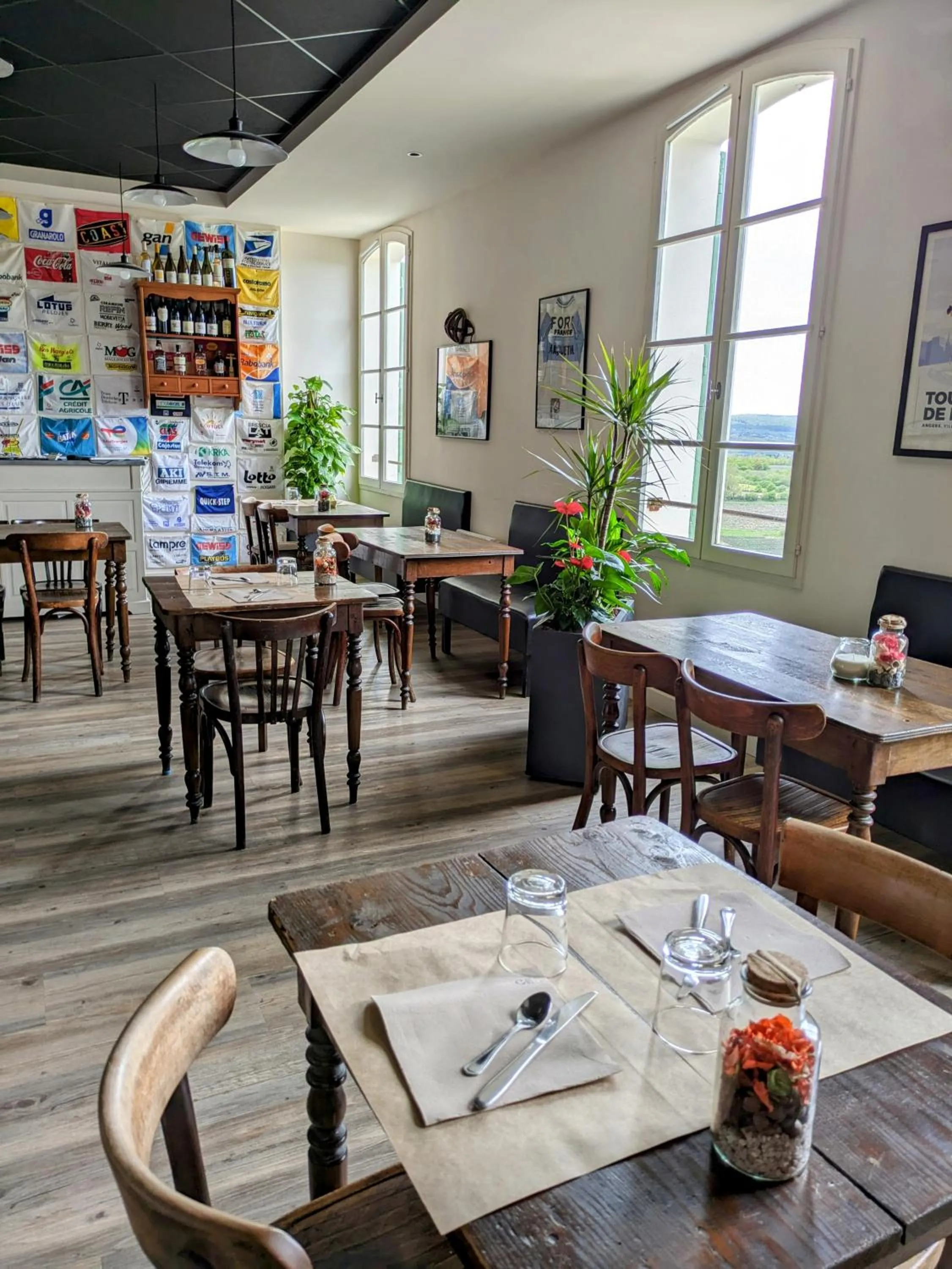 Restaurant/places to eat in Le Nesk Ventoux - Hotel