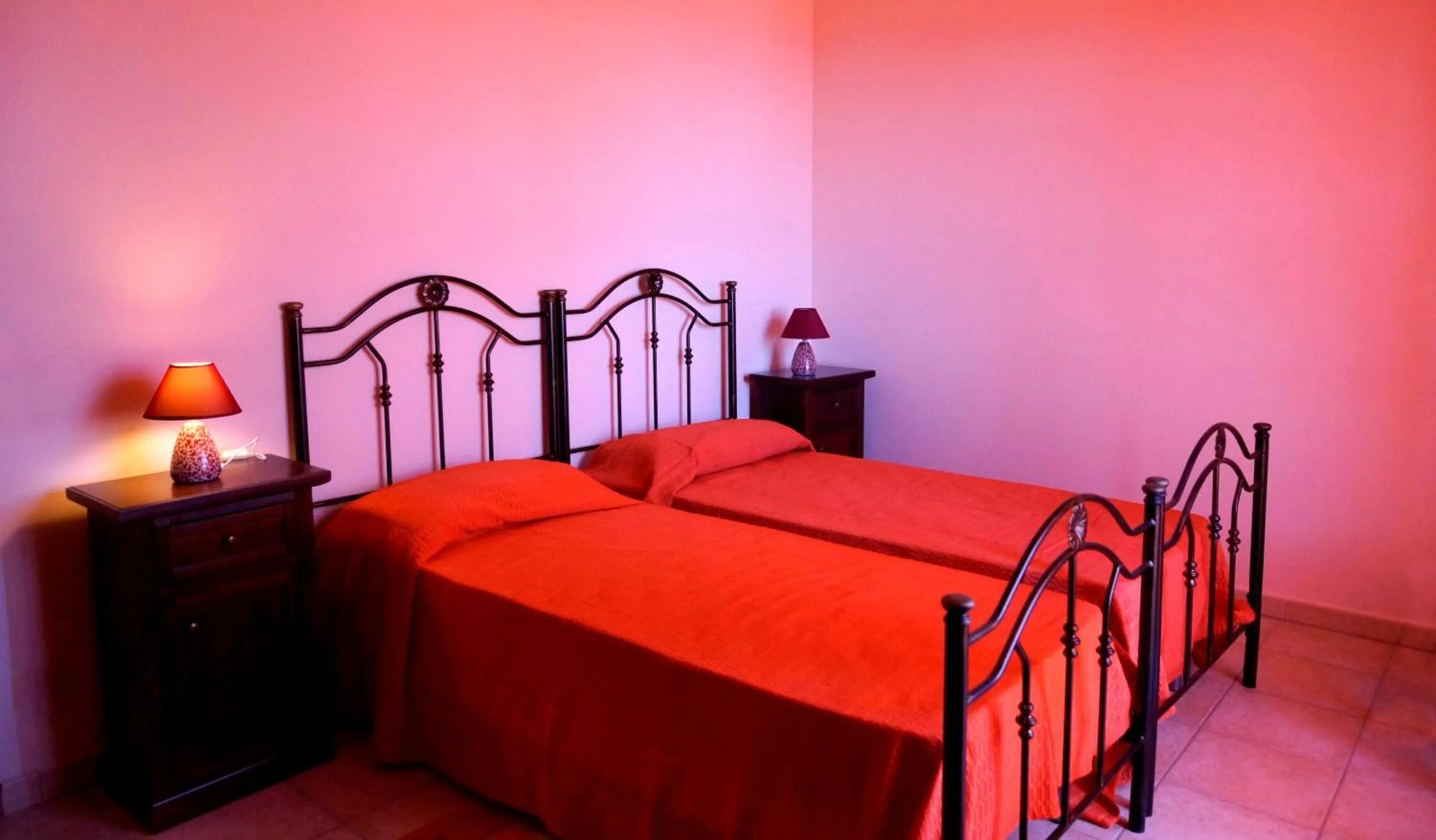 Photo of the whole room, Bed in La Casa Di Mirò