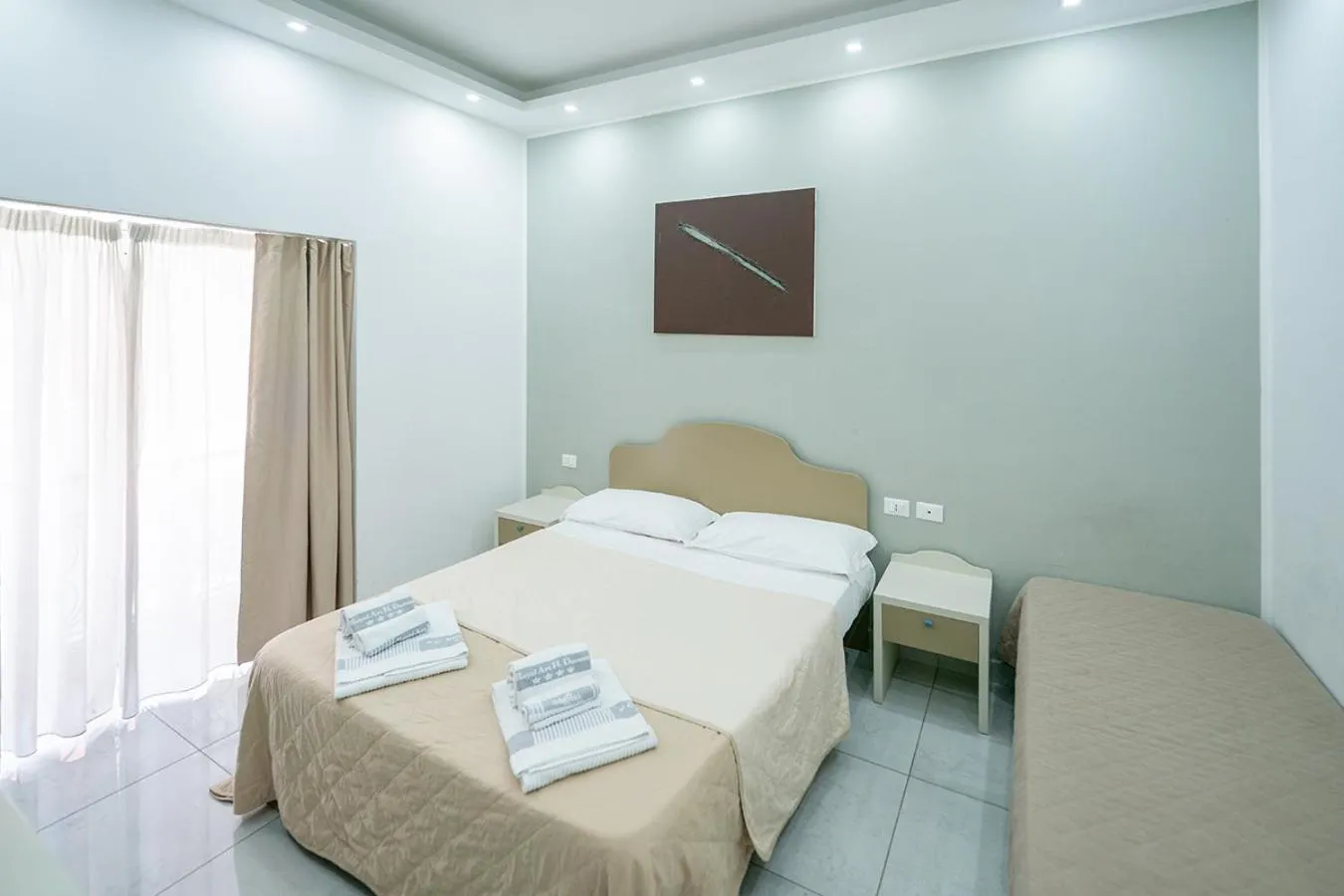 Bed in Royal House Napoli Centro, by ClaPa Group