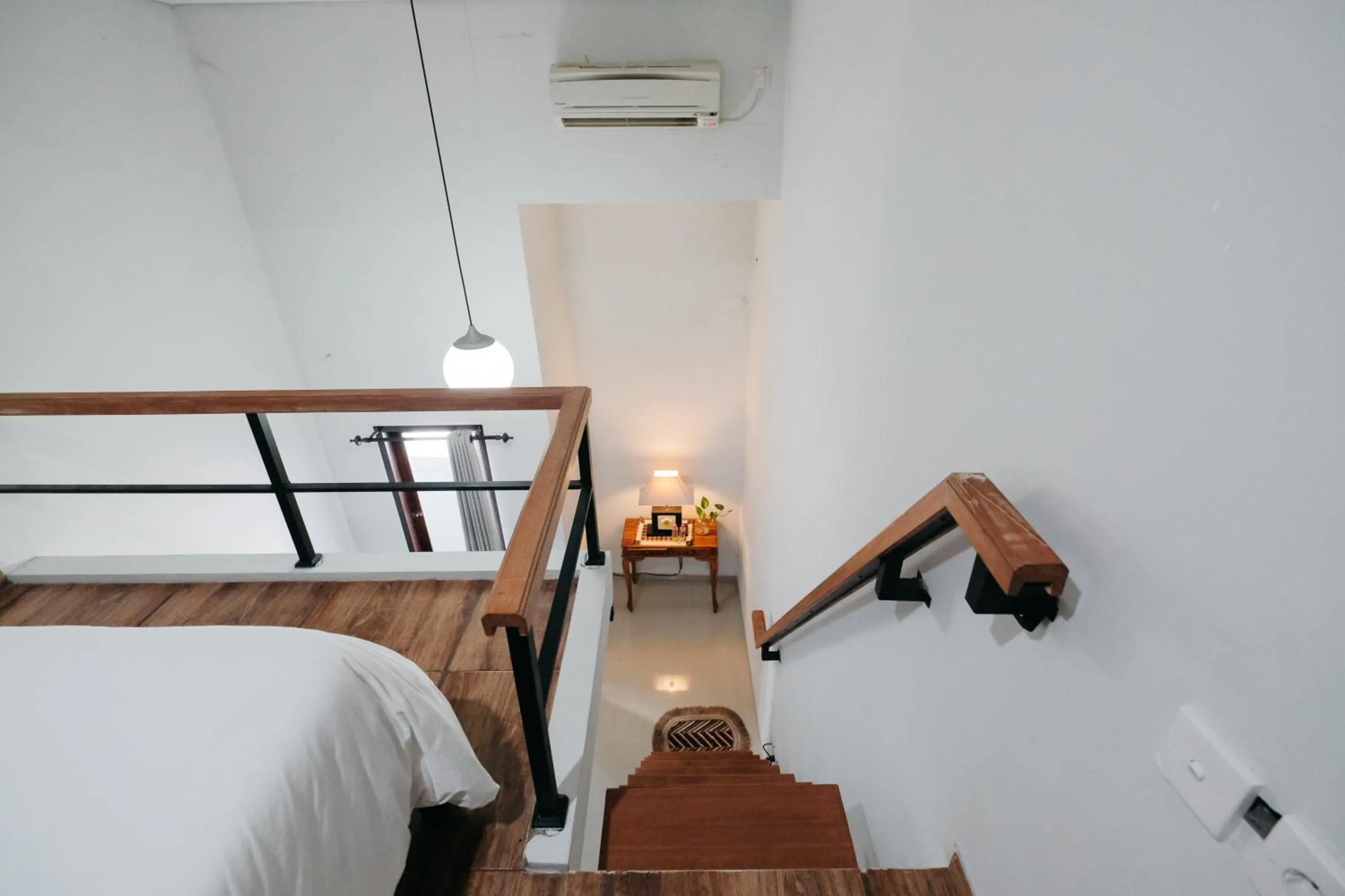 Bedroom, Bed in D' Tamblingan Guesthouse Jimbaran RedPartner