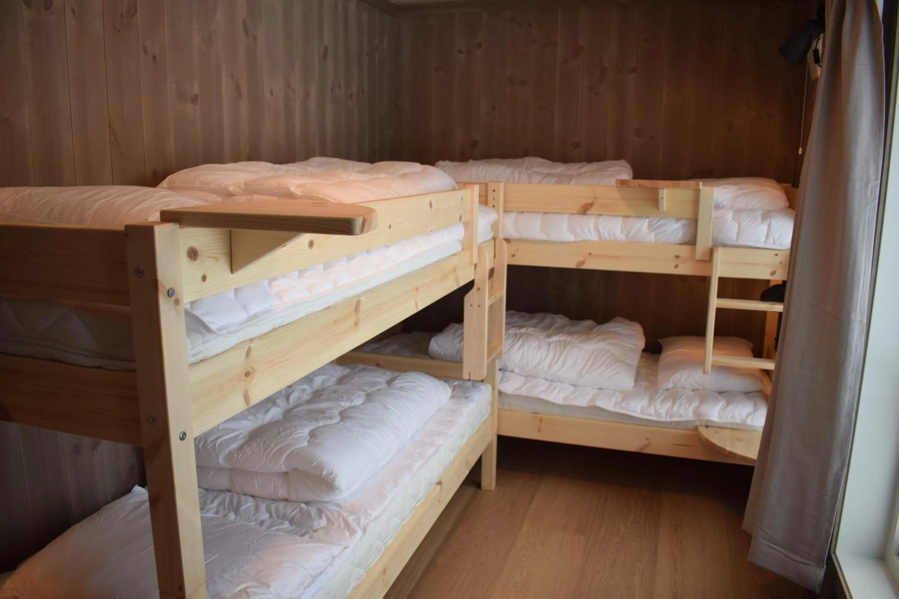 Photo of the whole room, Bed in Skeikampen Booking