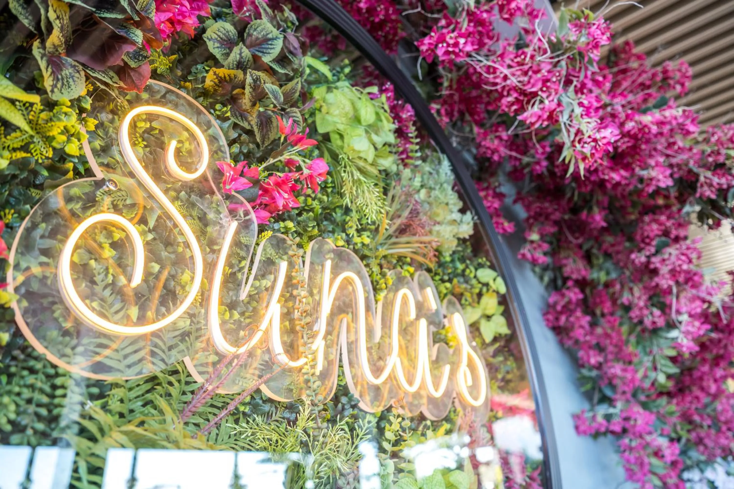 Text overlay in Riverside Garden Resort