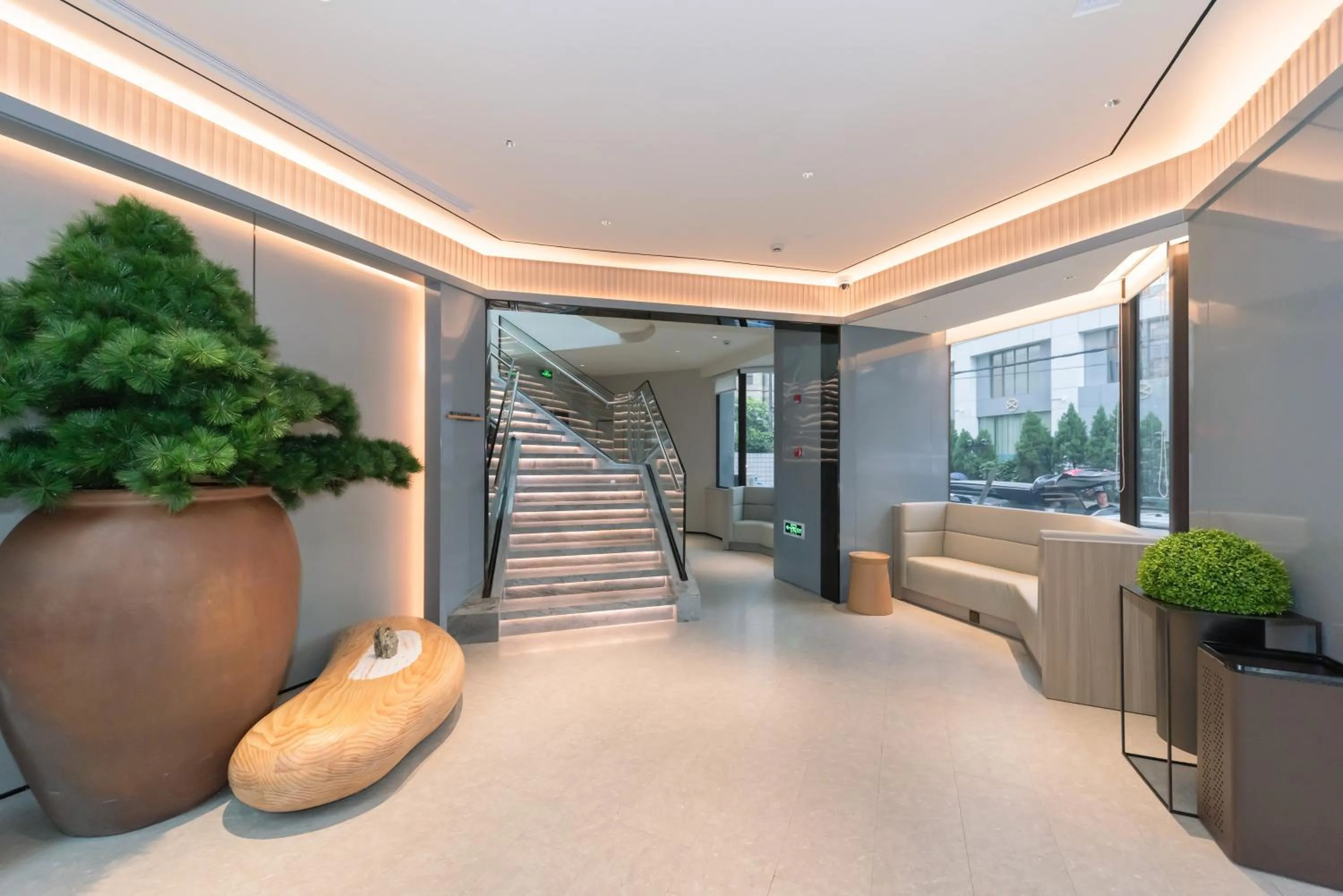 Lobby or reception in JI Hotel (Shanghai People's Square Middle Fujian Road)