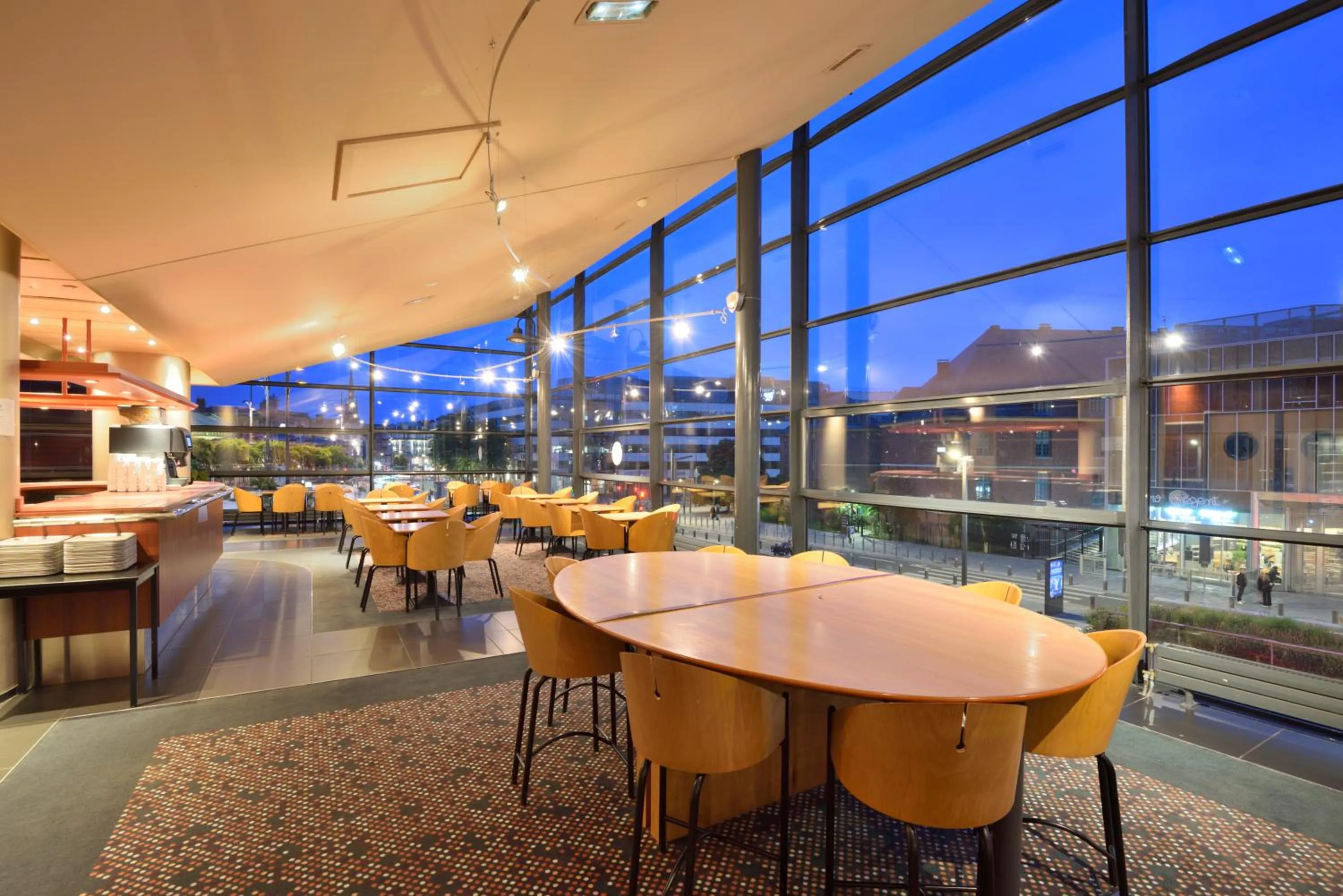 Living room in Hotel Lille Europe
