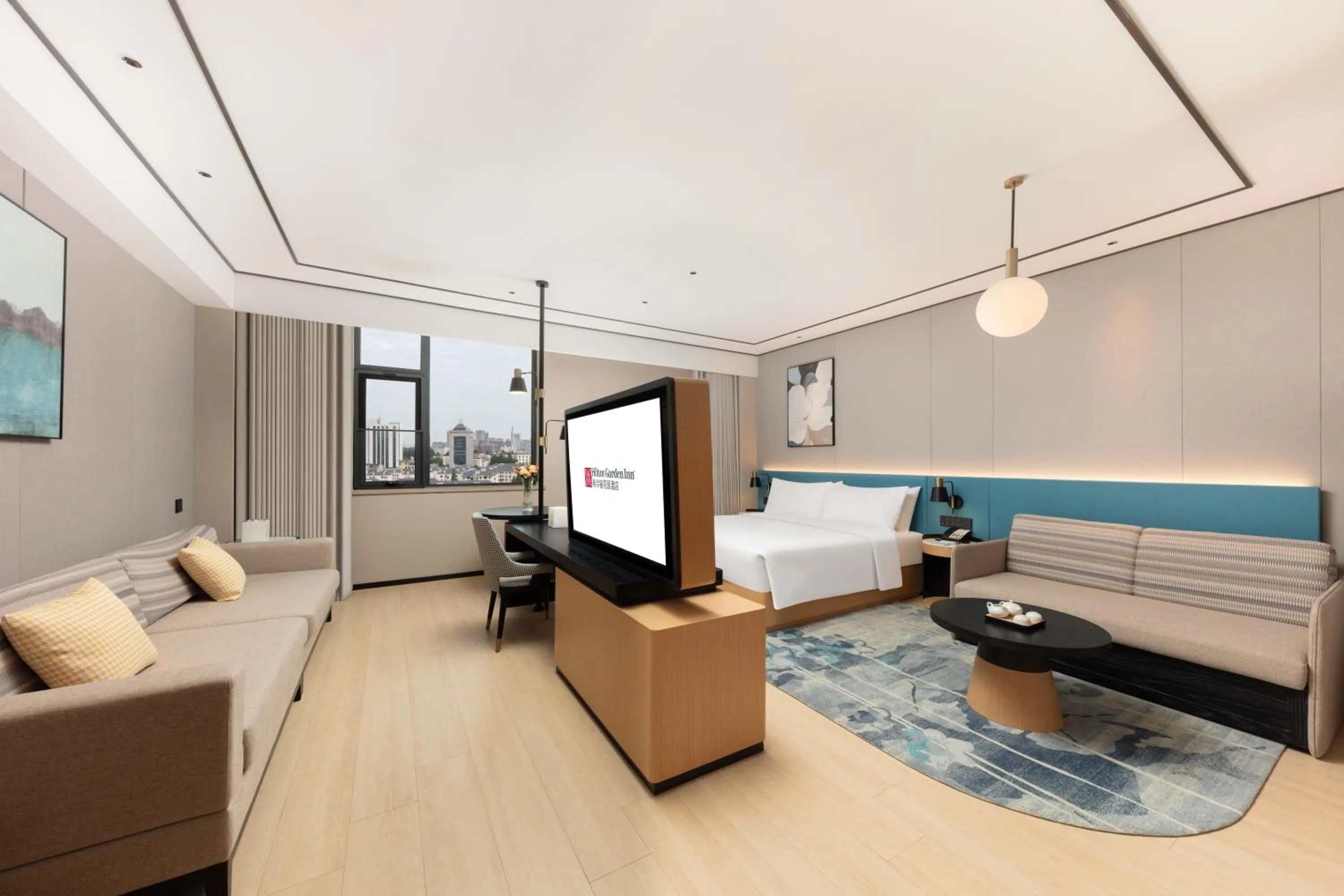 Photo of the whole room in Hilton Garden Inn Shanghai Jiading