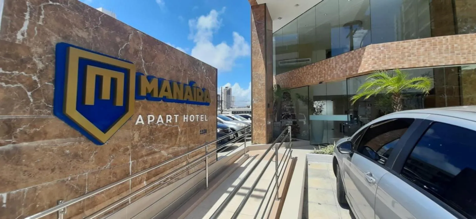 Facade/entrance in Guest Manaíra Apart Hotel