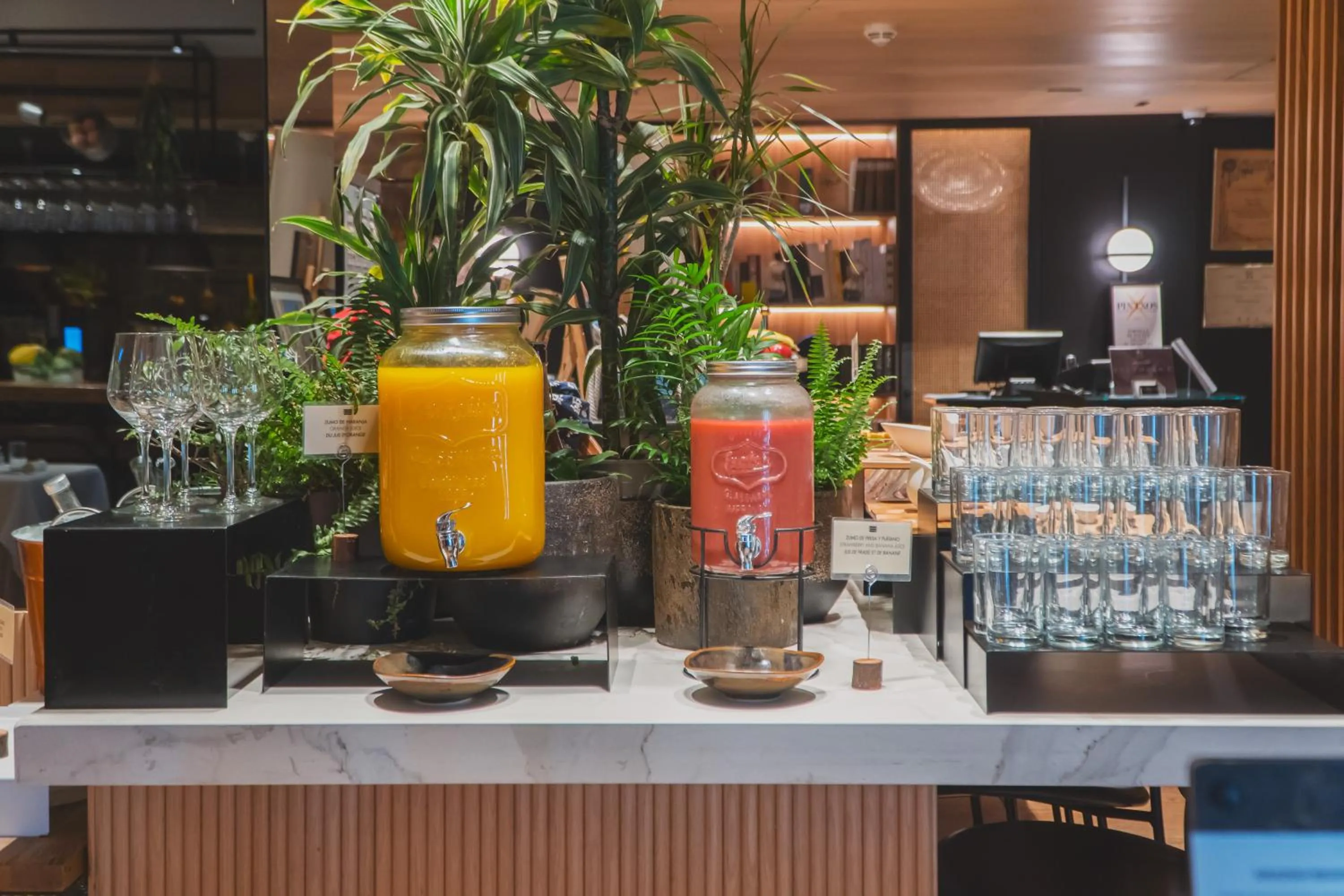 Buffet breakfast in Zenit Convento San Martin