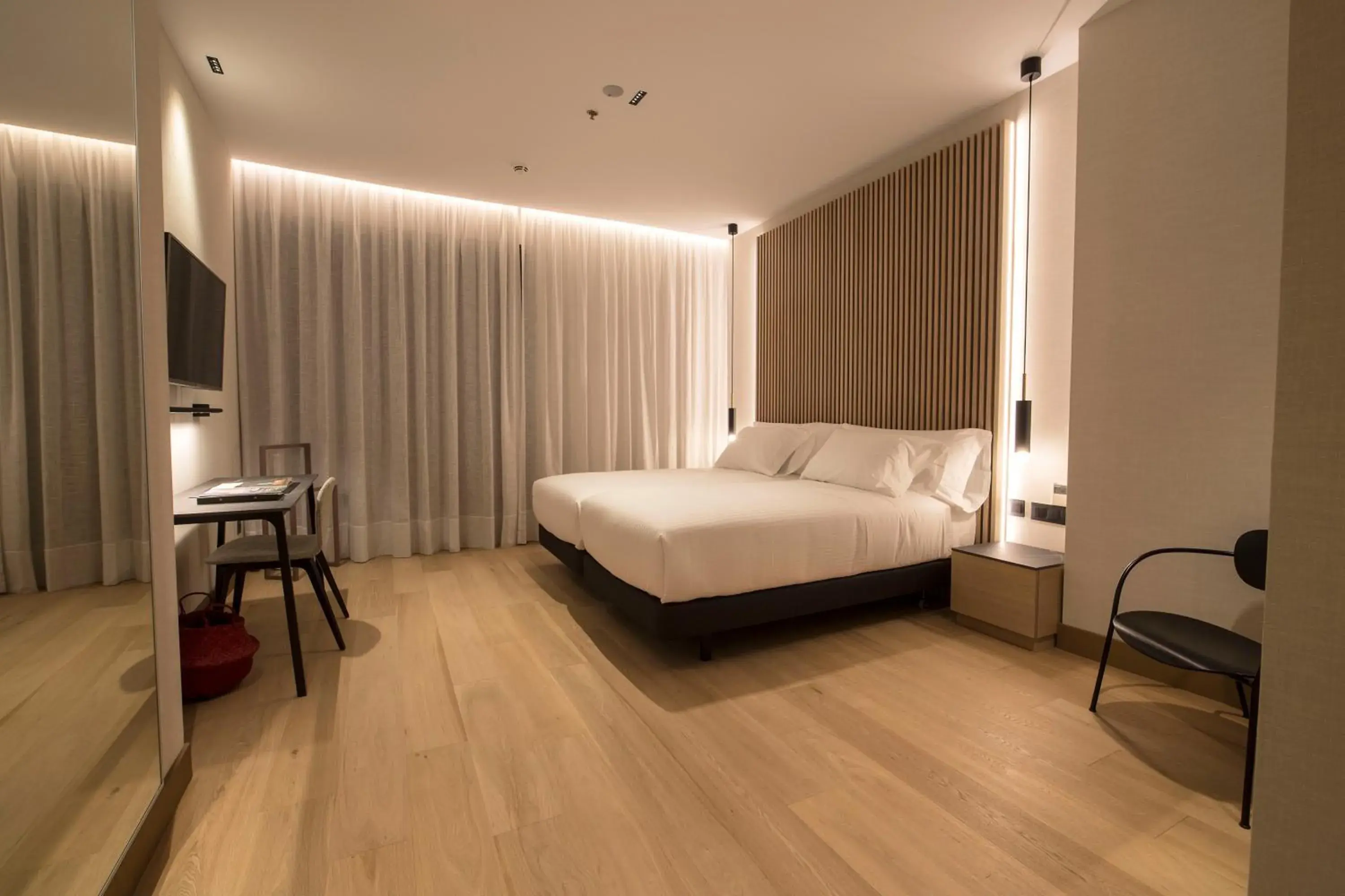 Twin Room in Zenit Convento San Martin Twin Room in Zenit Convento San Martin