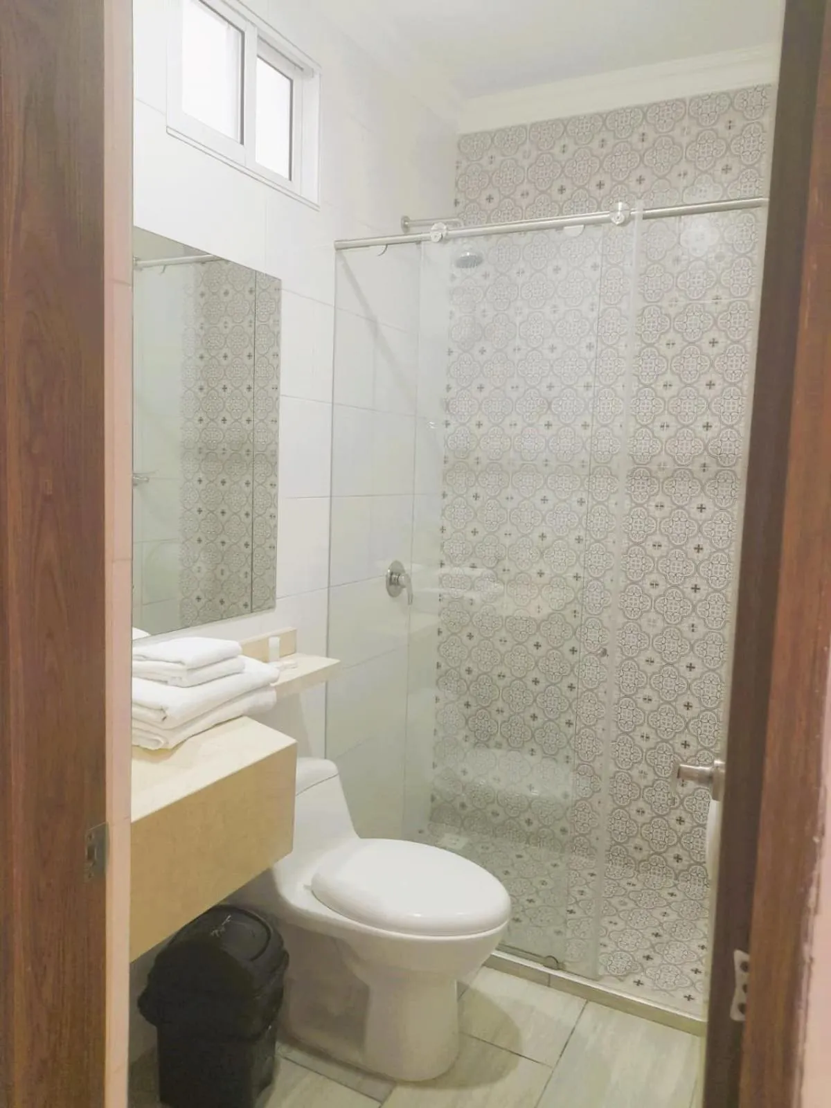 Shower in Hotel Entre Lomas