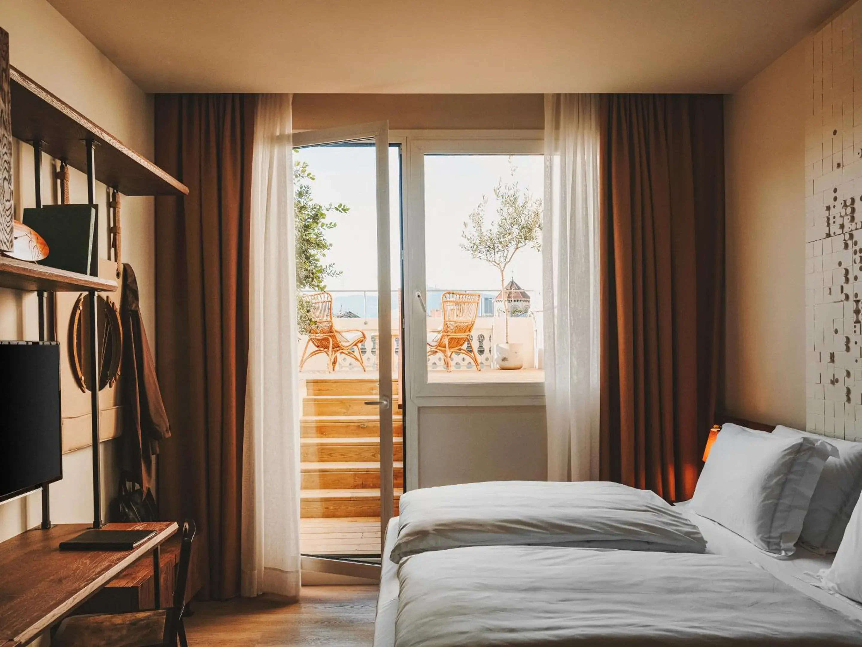 Double Room with Terrace in Casa Luz Hotel Plaça Universitat, Sonder by Marriott Bonvoy Double Room with Terrace in Casa Luz Hotel Plaça Universitat, Sonder by Marriott Bonvoy