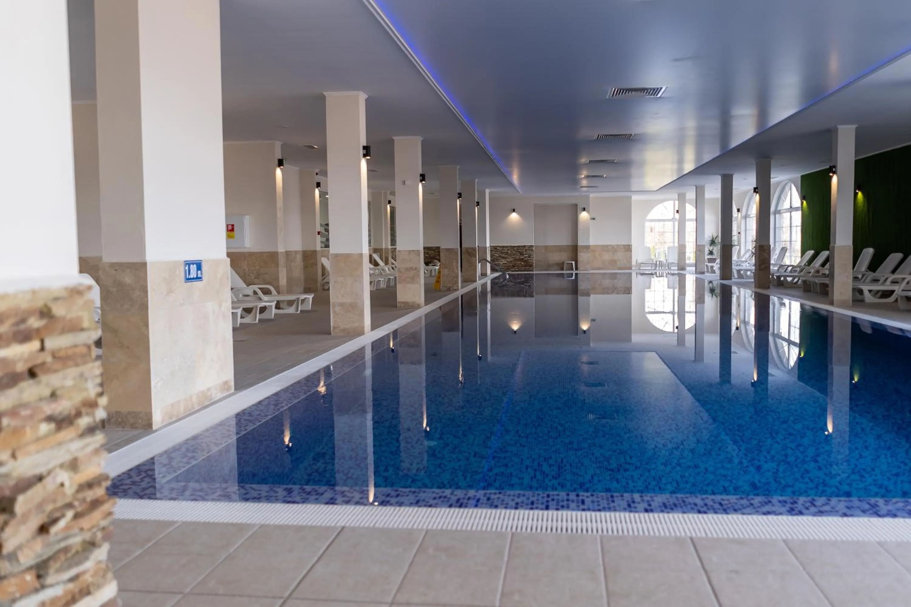 Swimming pool in Villa Della Rosa