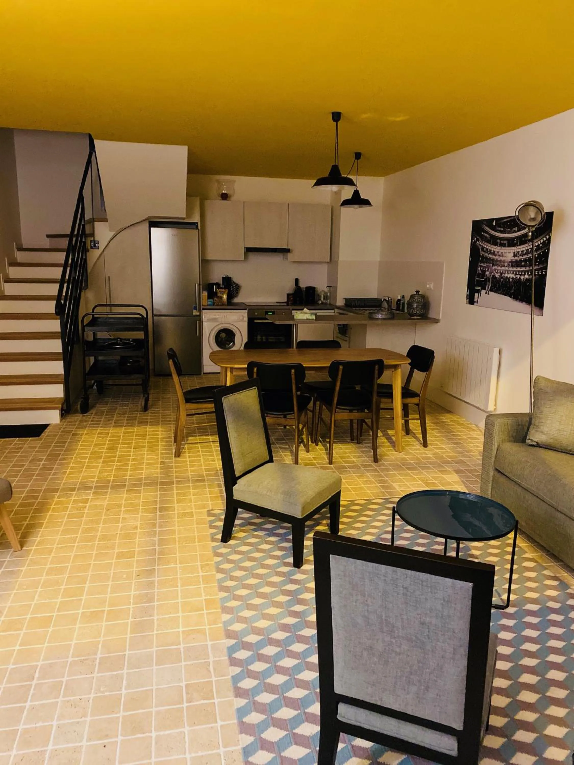 Kitchen or kitchenette in Hôtel Villa Blomet