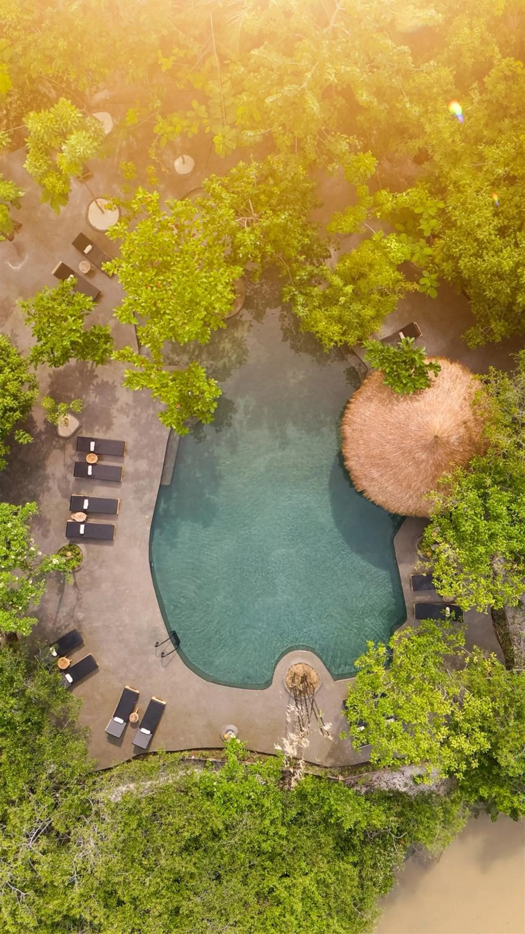 Swimming pool in Éteka Slow Beach Hotel Adults Only