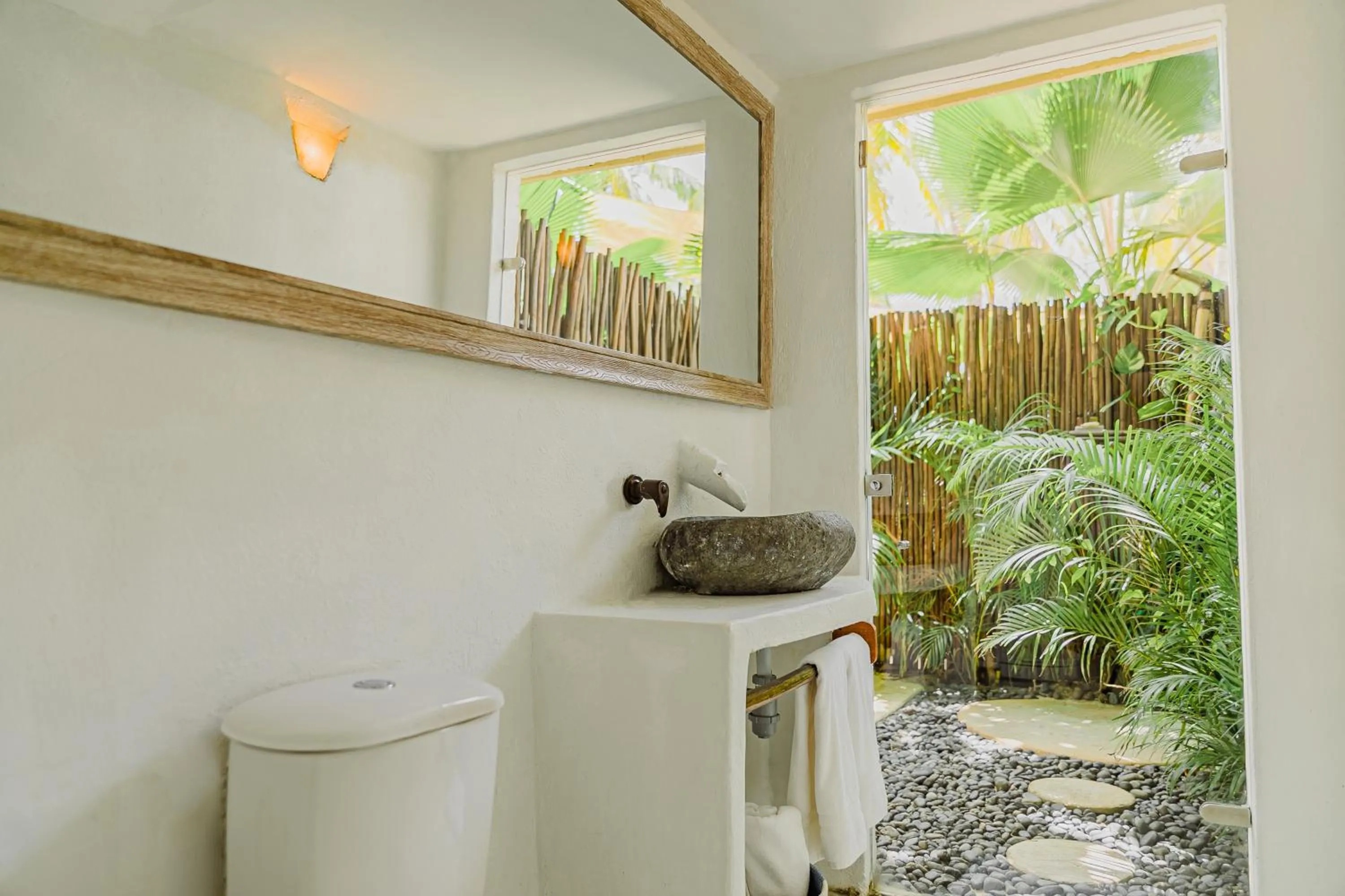 Bathroom in Éteka Slow Beach Hotel Adults Only