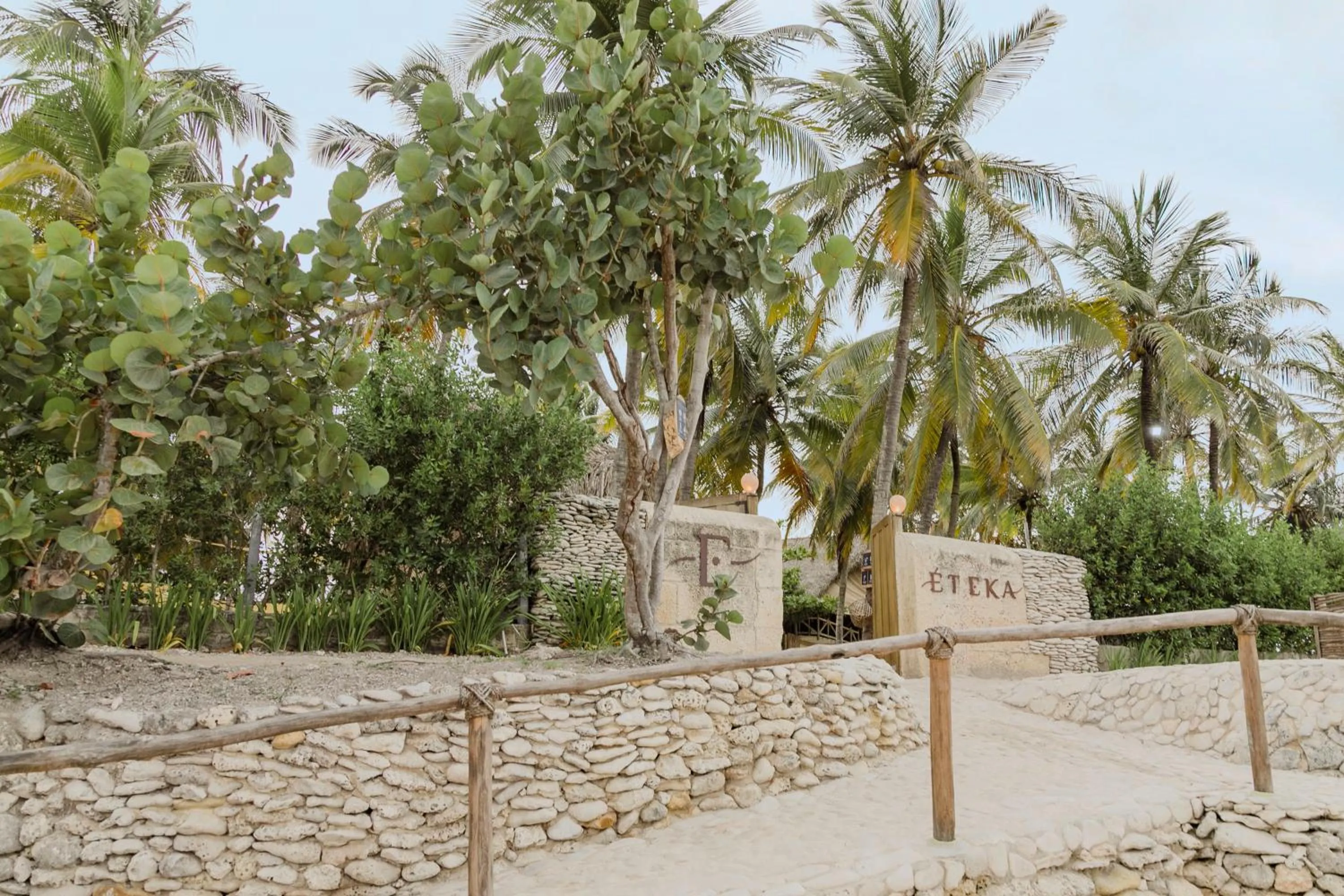 Facade/entrance in Éteka Slow Beach Hotel Adults Only