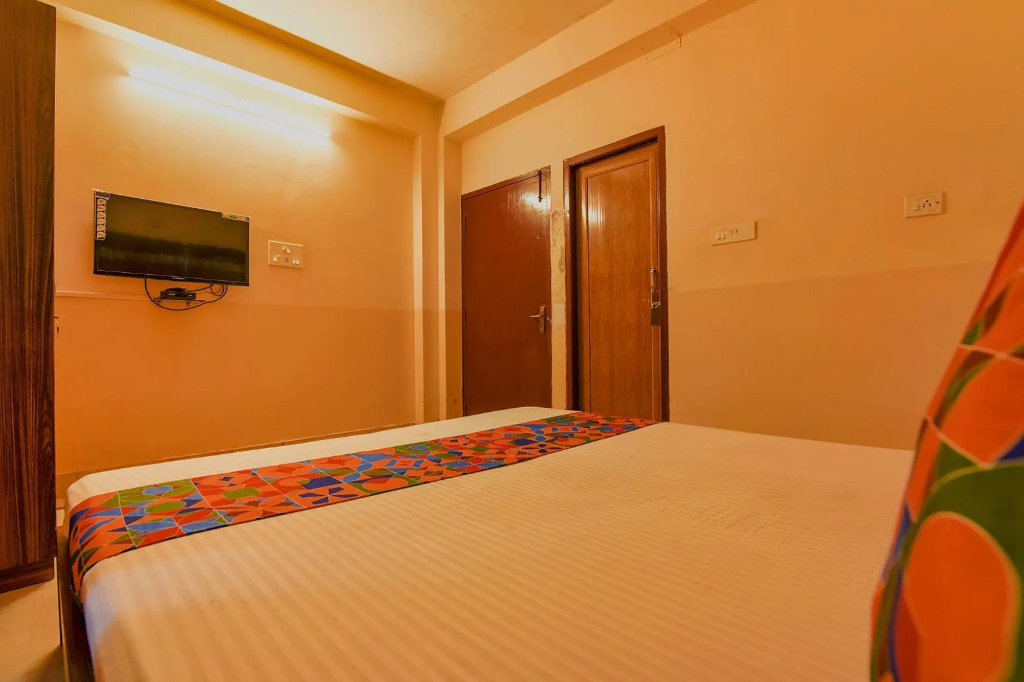 TV and multimedia in FabHotel Yatika Residency