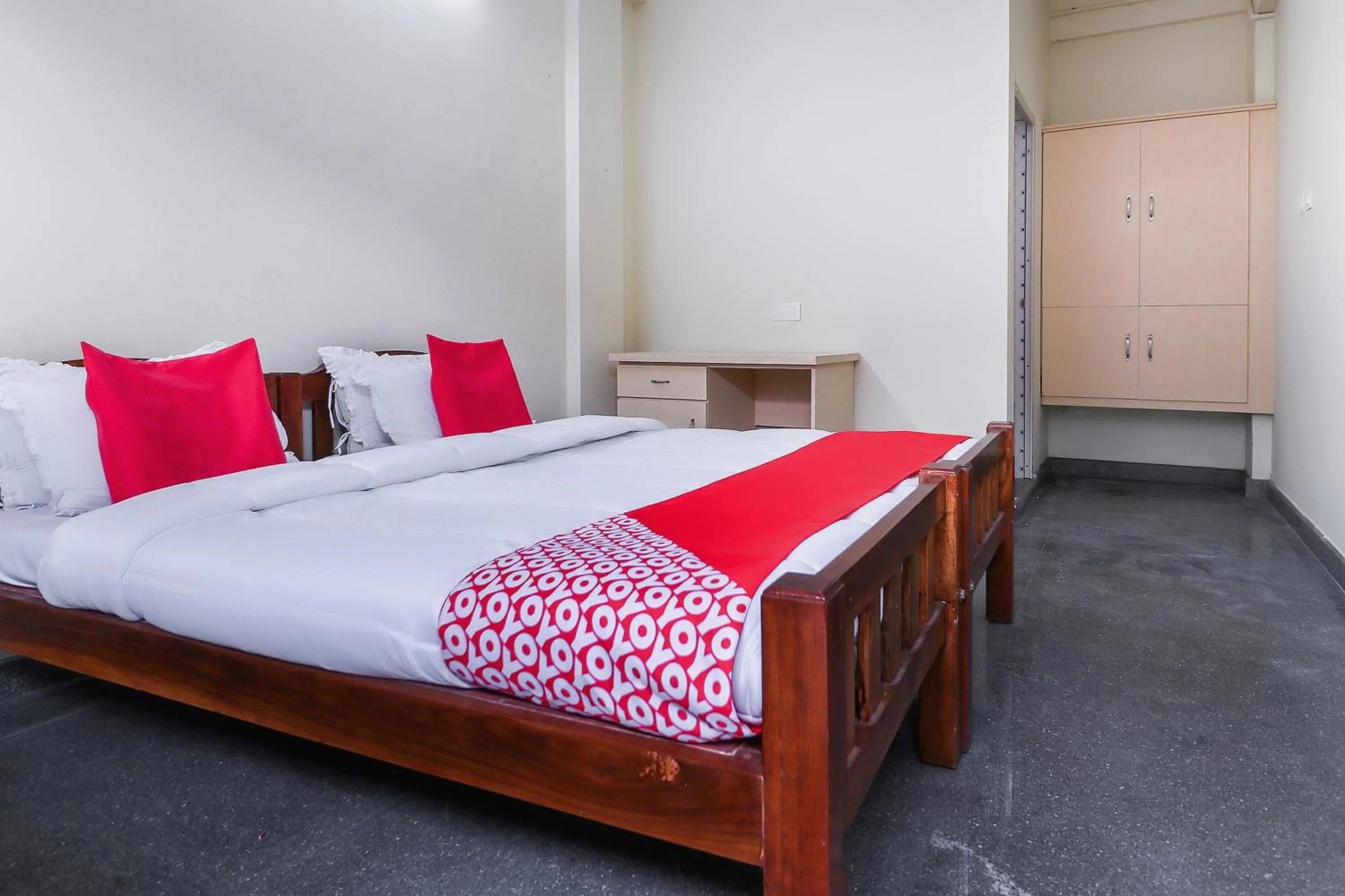 Bedroom, Bed in Hotel O Appas Residency