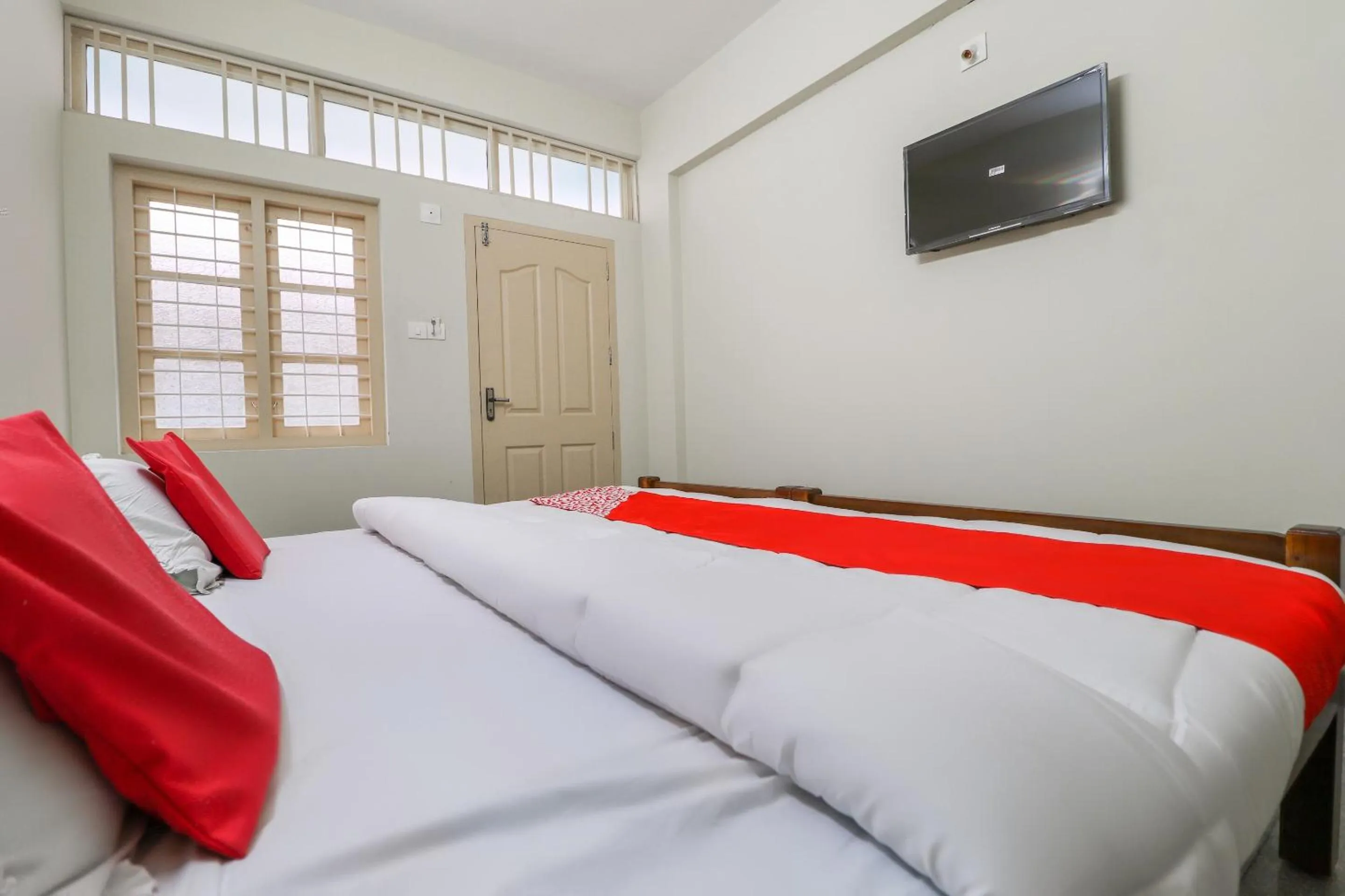 Bedroom, Bed in Hotel O Appas Residency