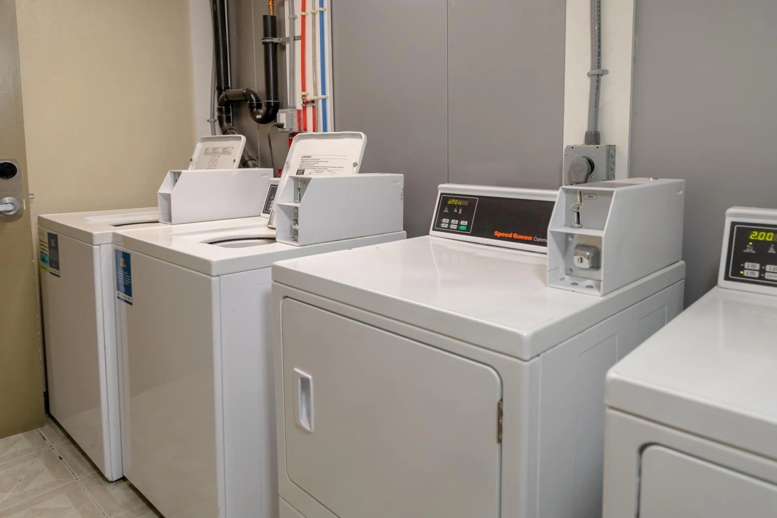 laundry in Legacy Vacation Resorts - Brigantine Beach