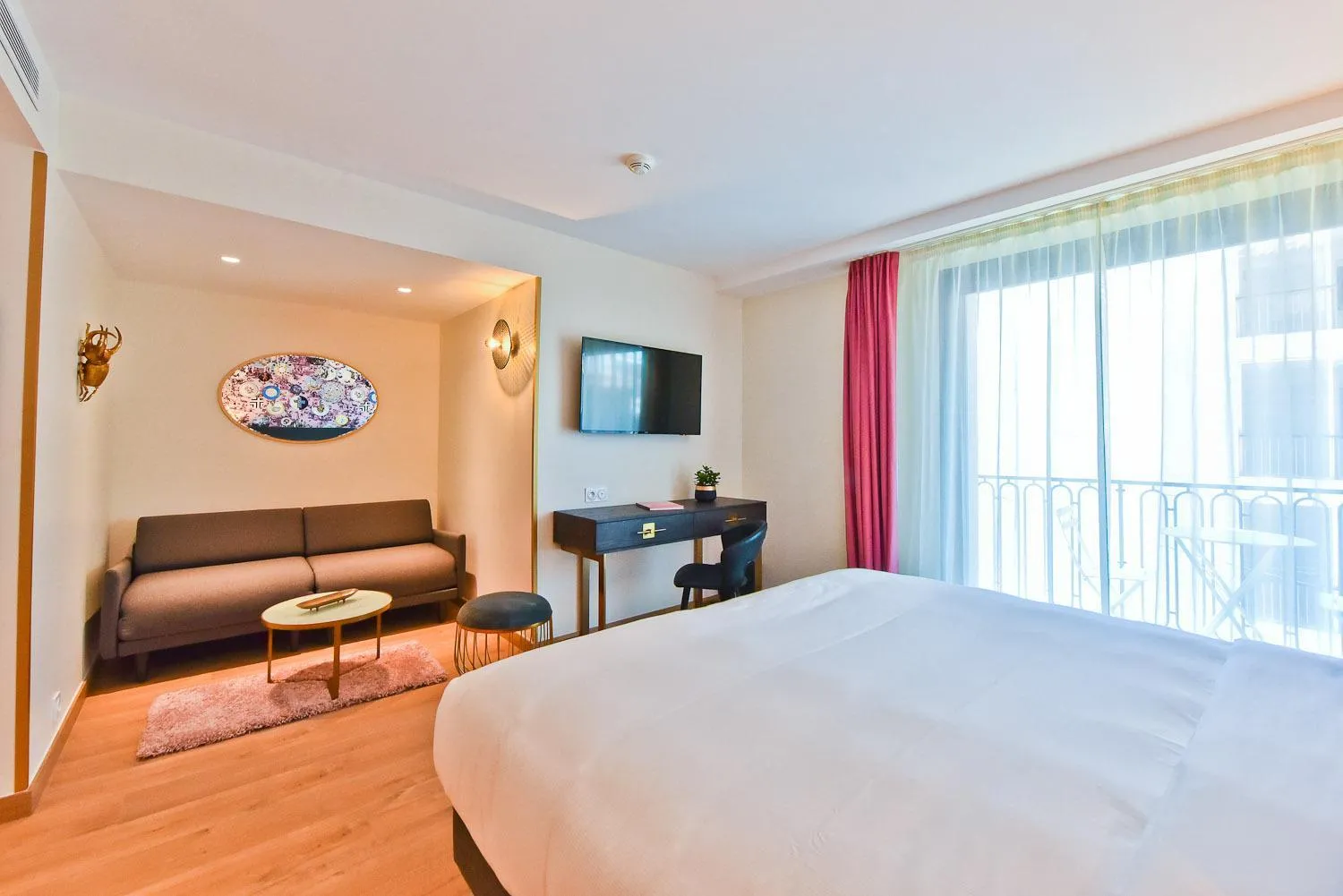 Bedroom, Bed in Hôtel La Villa Port d'Antibes & Spa