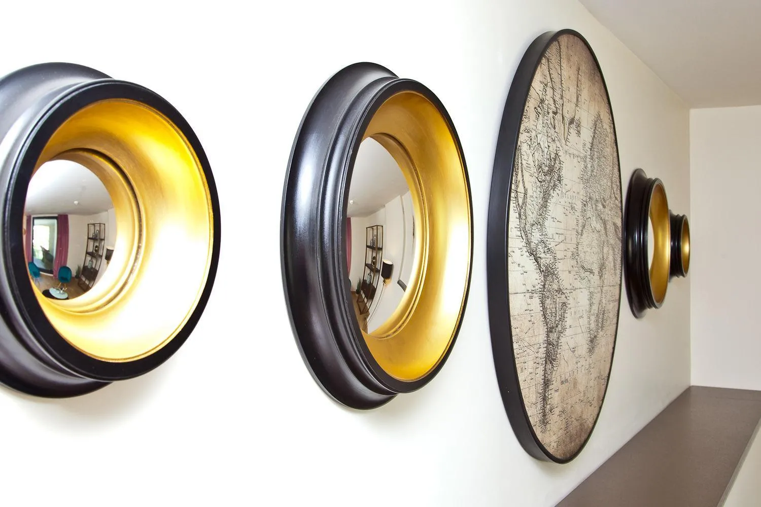 Decorative detail in Hôtel La Villa Port d'Antibes & Spa