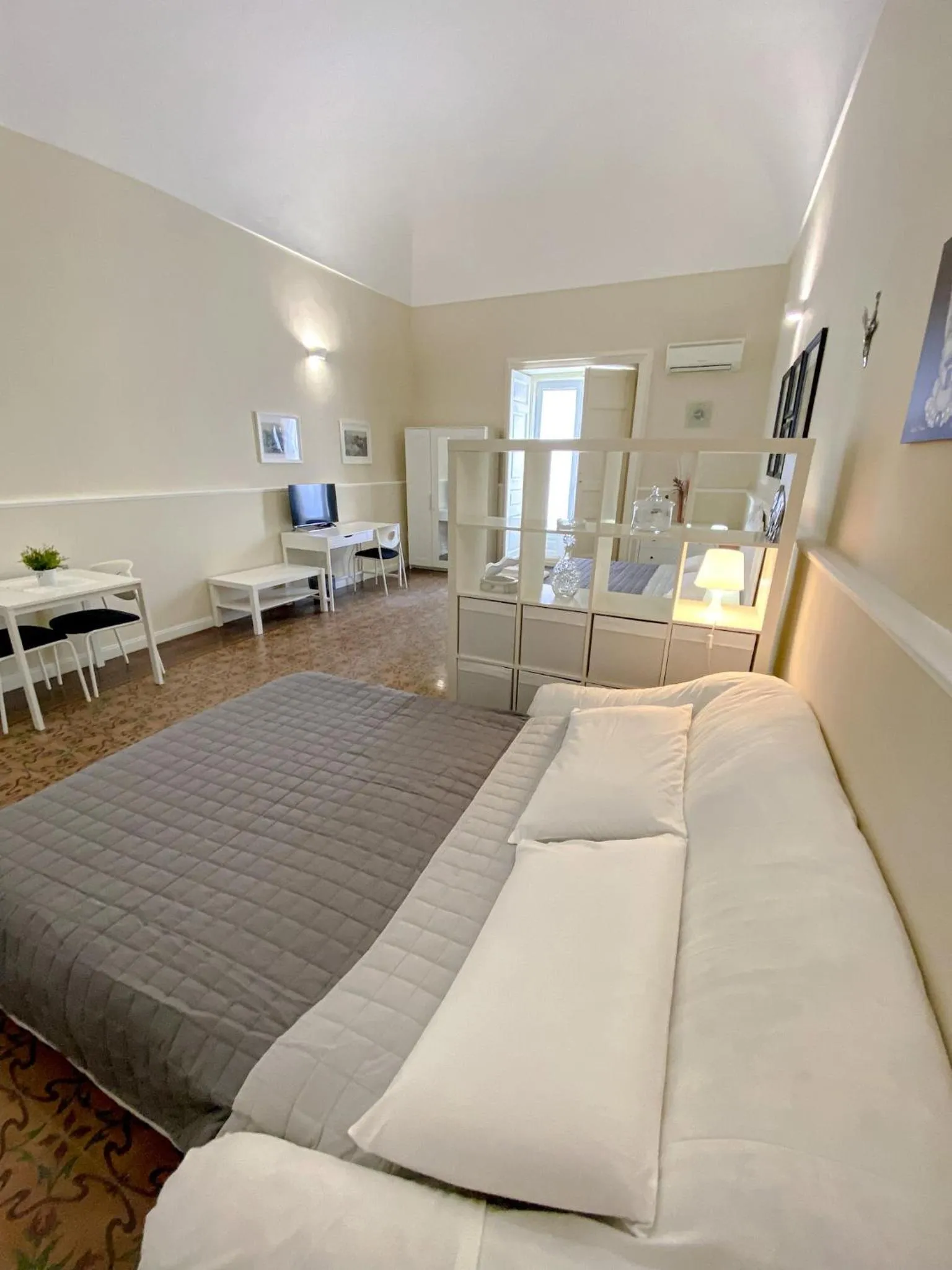 Bed in Duomo Rooms b&b