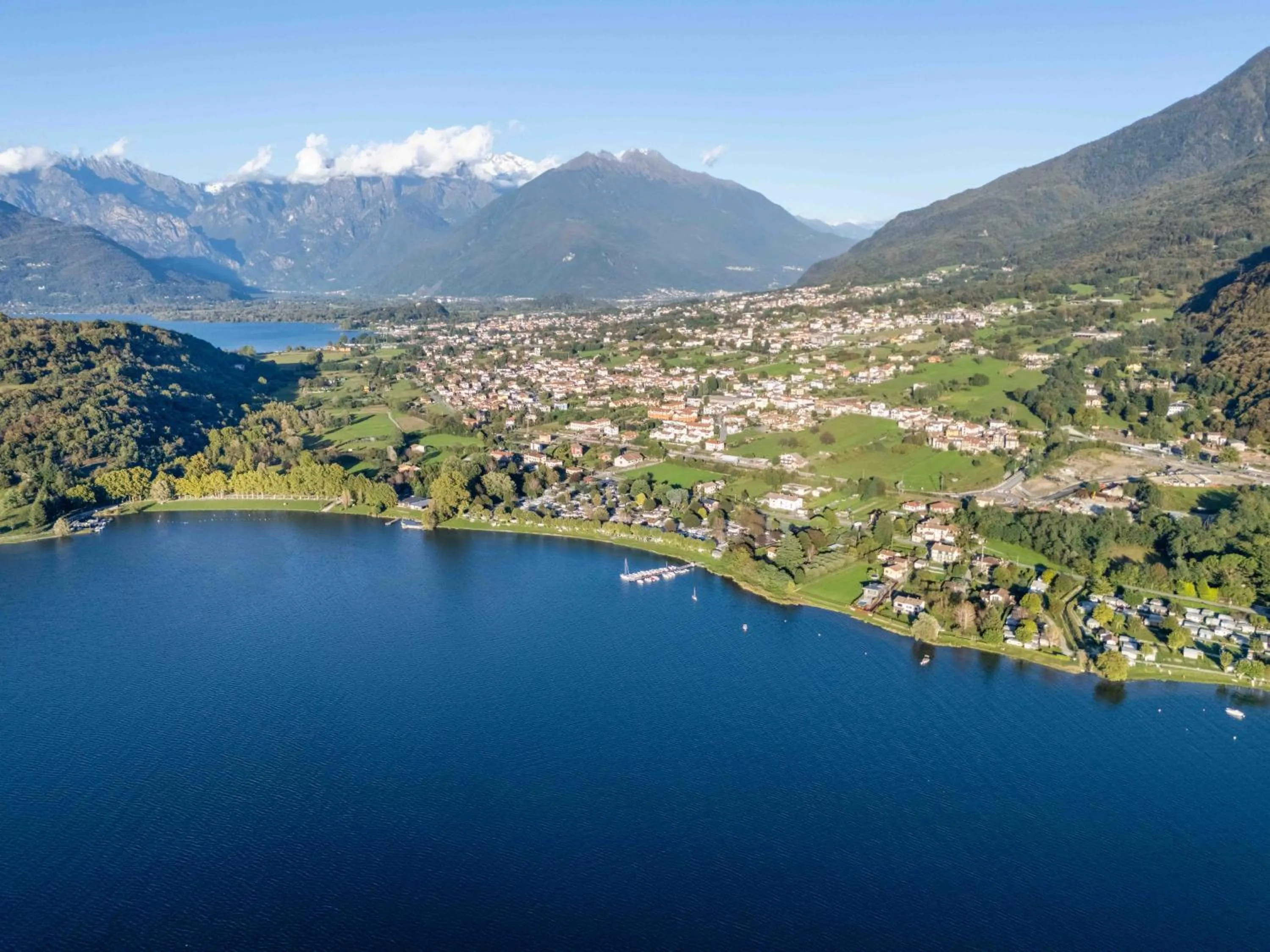 Day in Green Village Accommodations