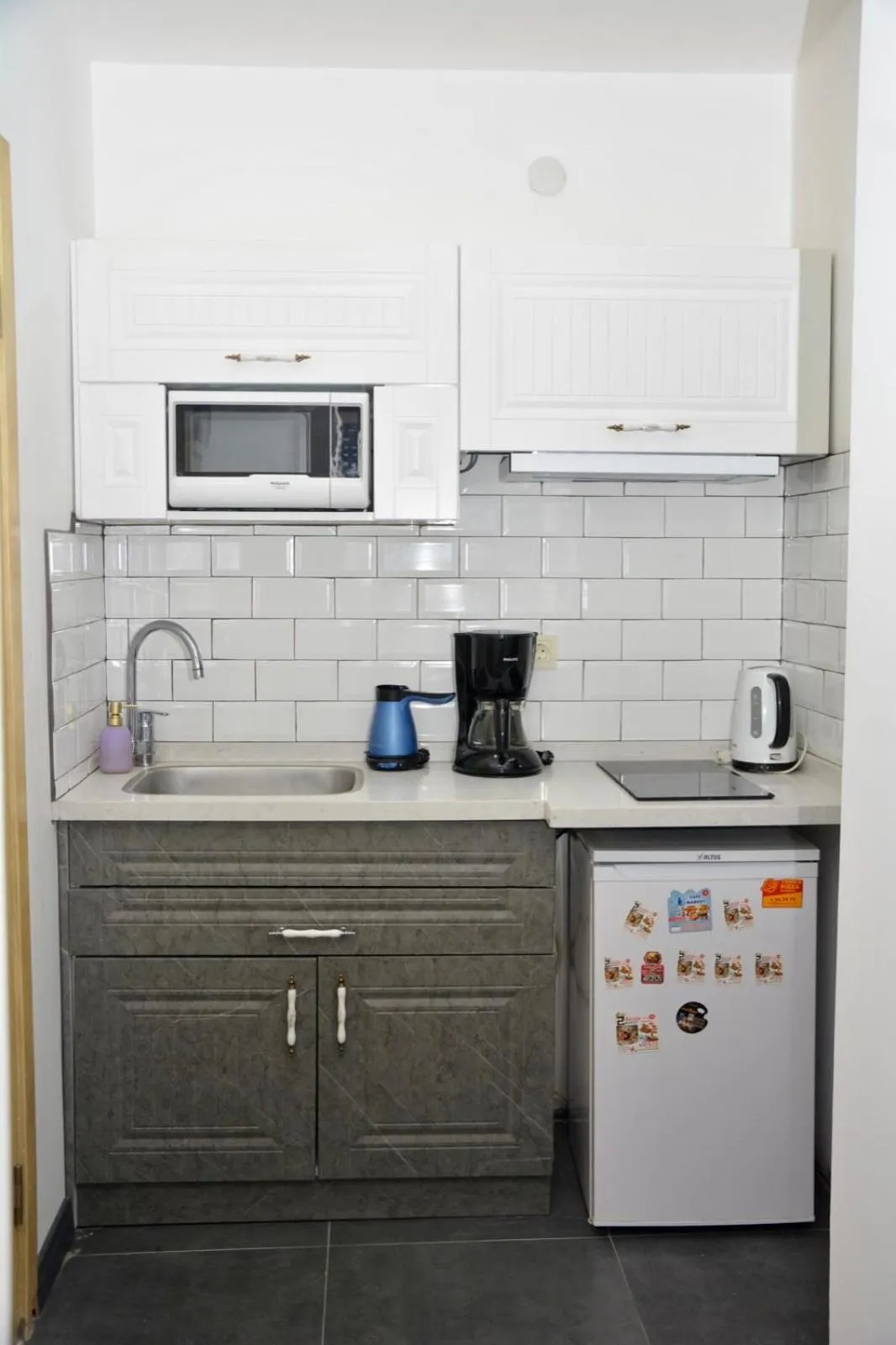 Kitchen or kitchenette in My Sun Hotel