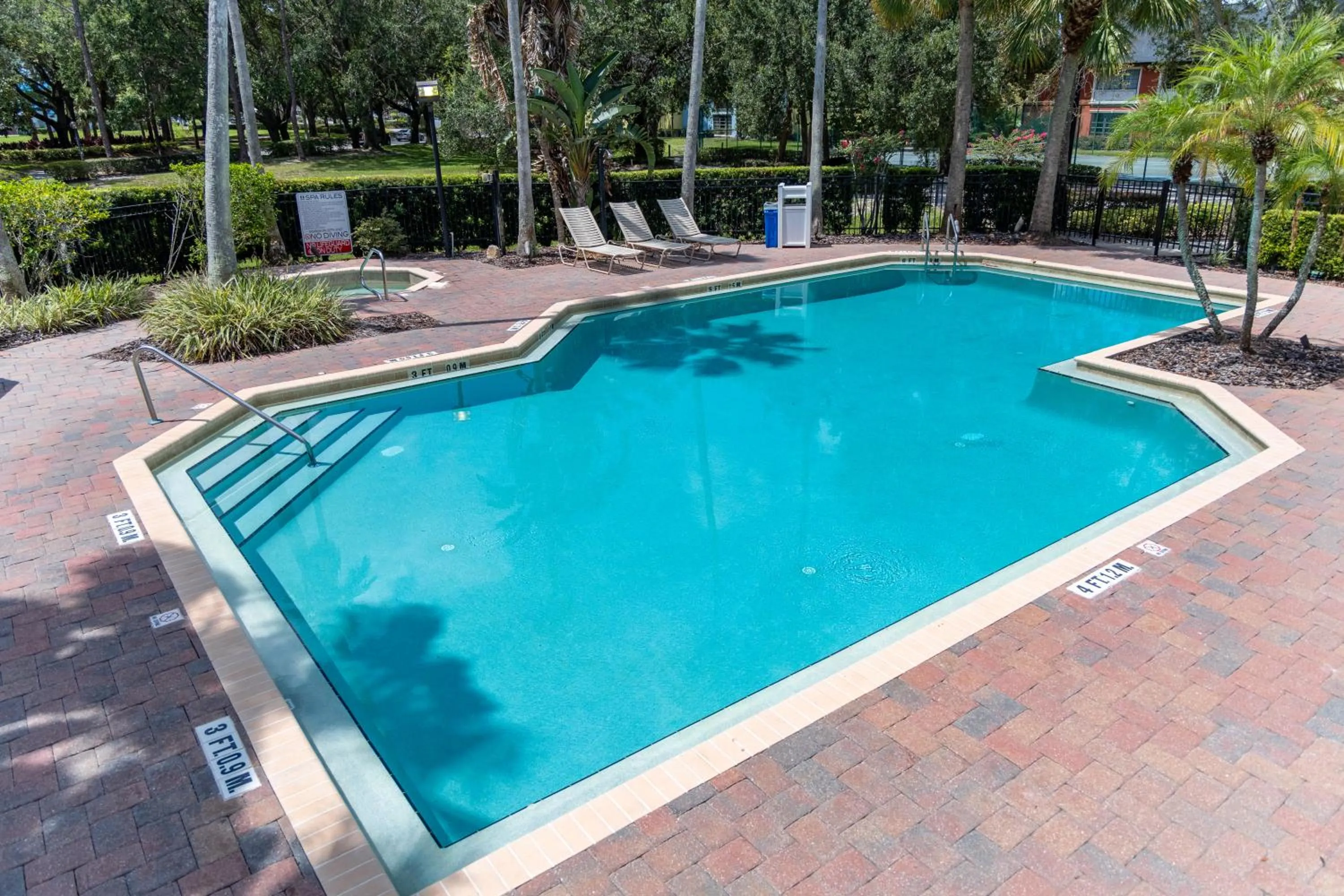 Swimming pool in Legacy Vacation Resorts - Disney and Lake Buena Vista