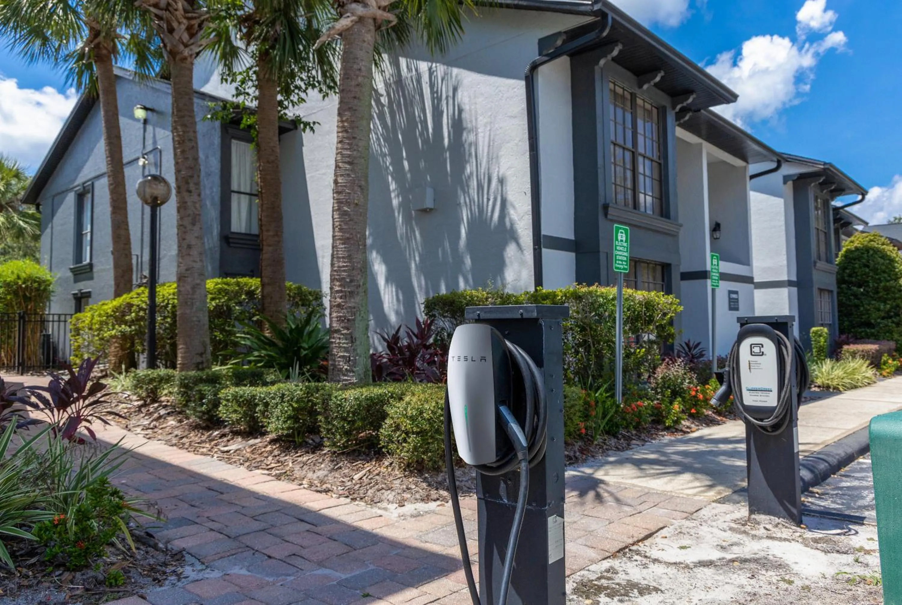 Parking in Legacy Vacation Resorts - Disney and Lake Buena Vista