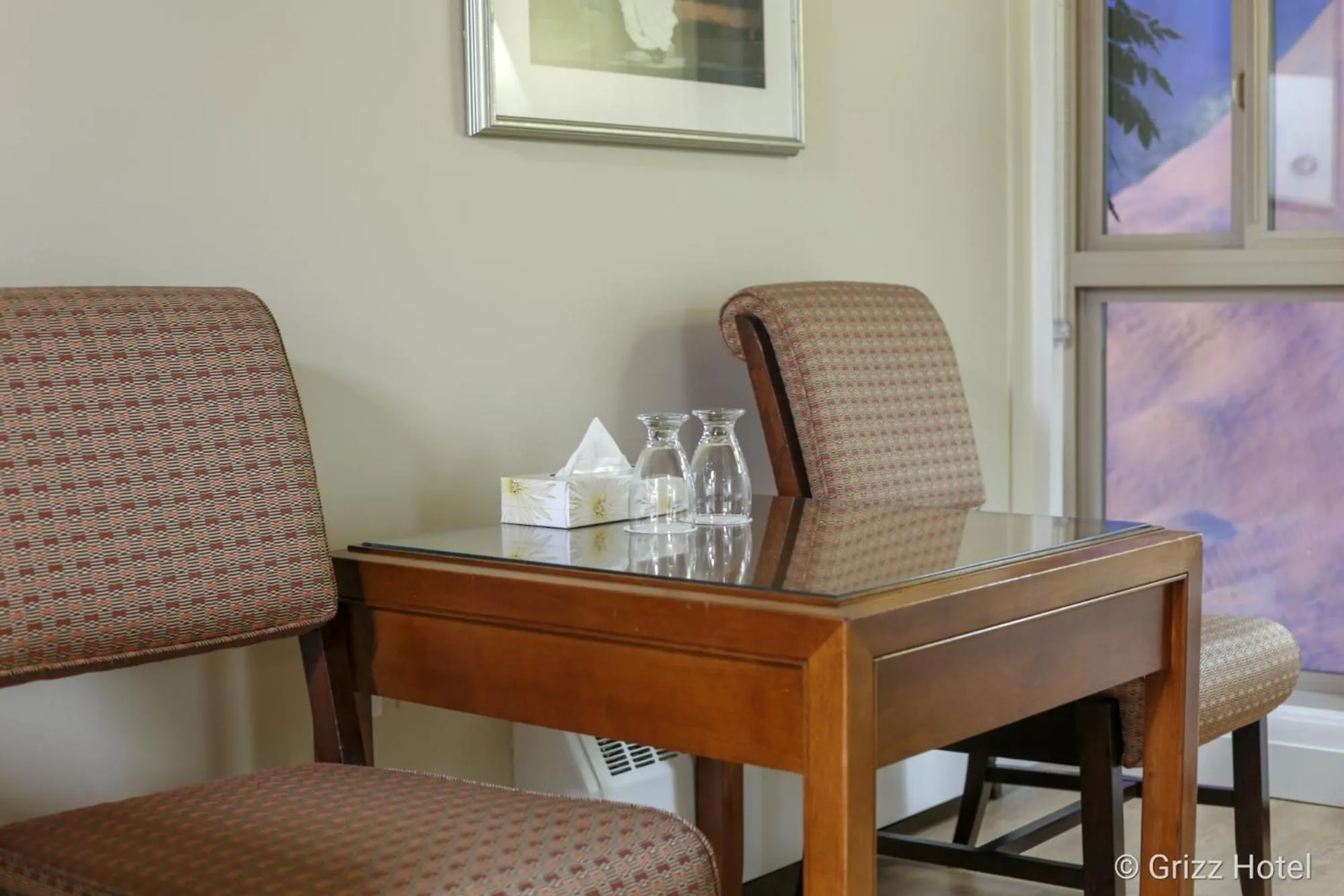 Seating area in Grizz Hotel