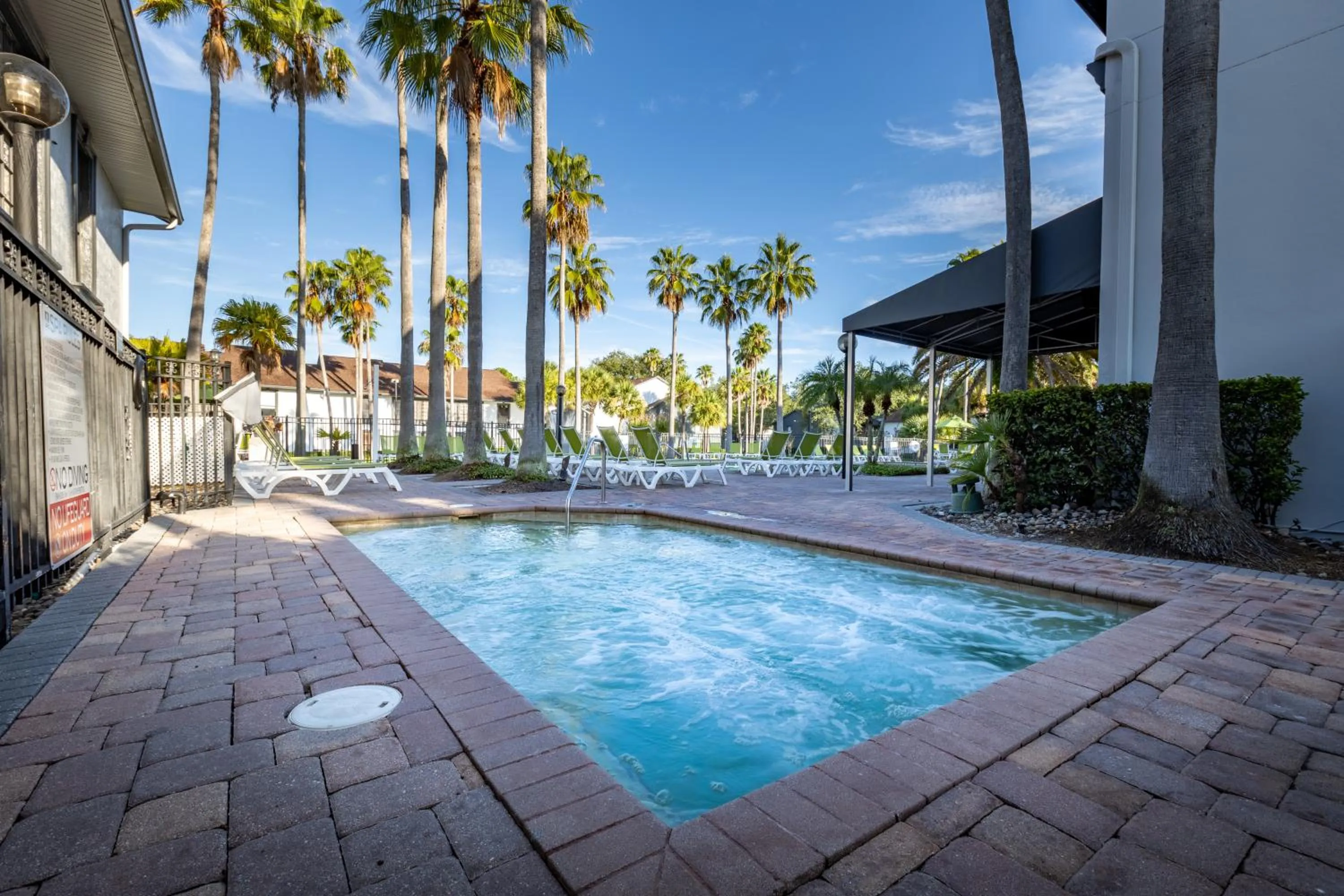Hot Tub in Legacy Vacation Resorts Kissimmee & Orlando - Near Disney