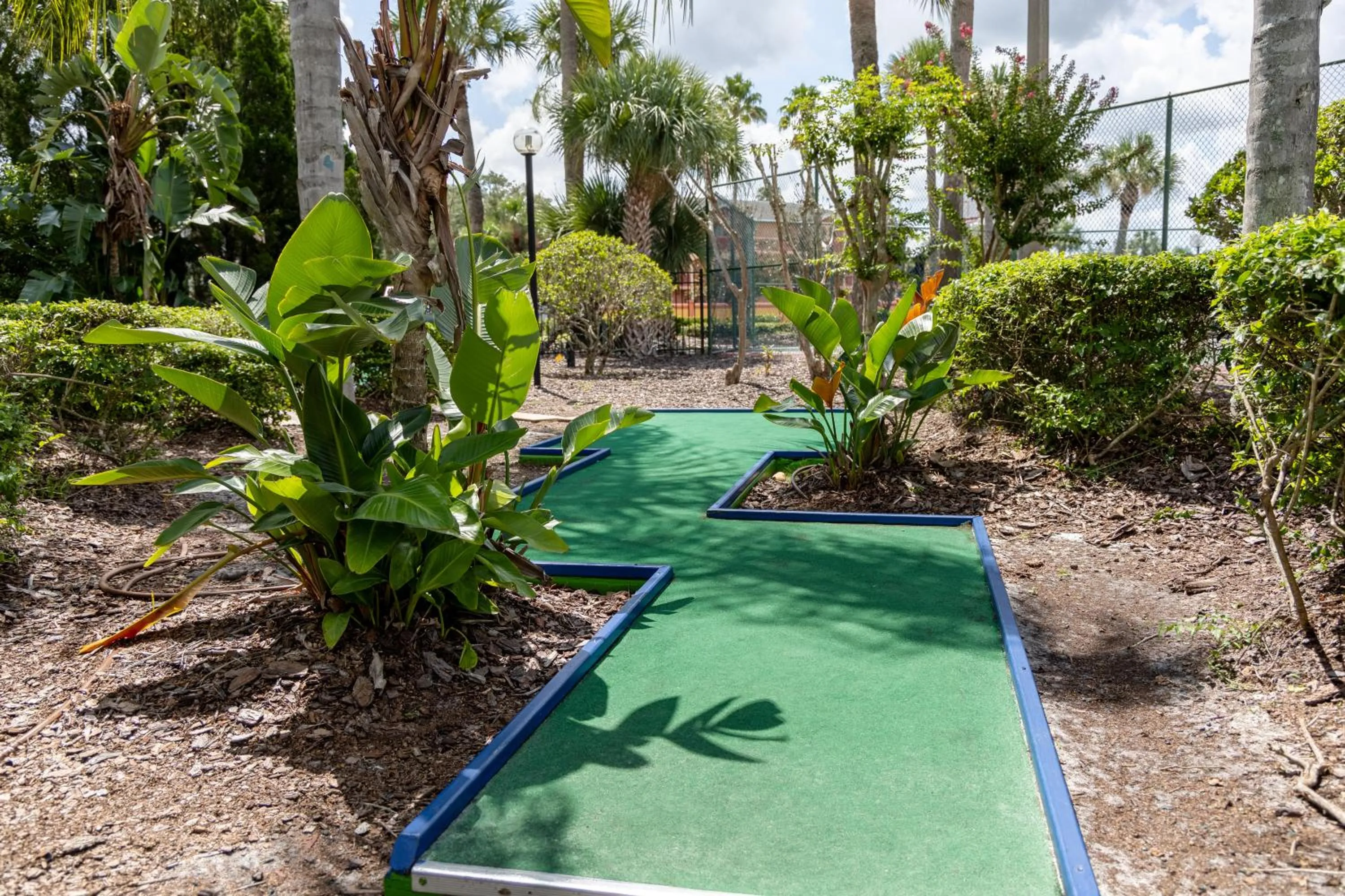 Minigolf in Legacy Vacation Resorts Kissimmee & Orlando - Near Disney