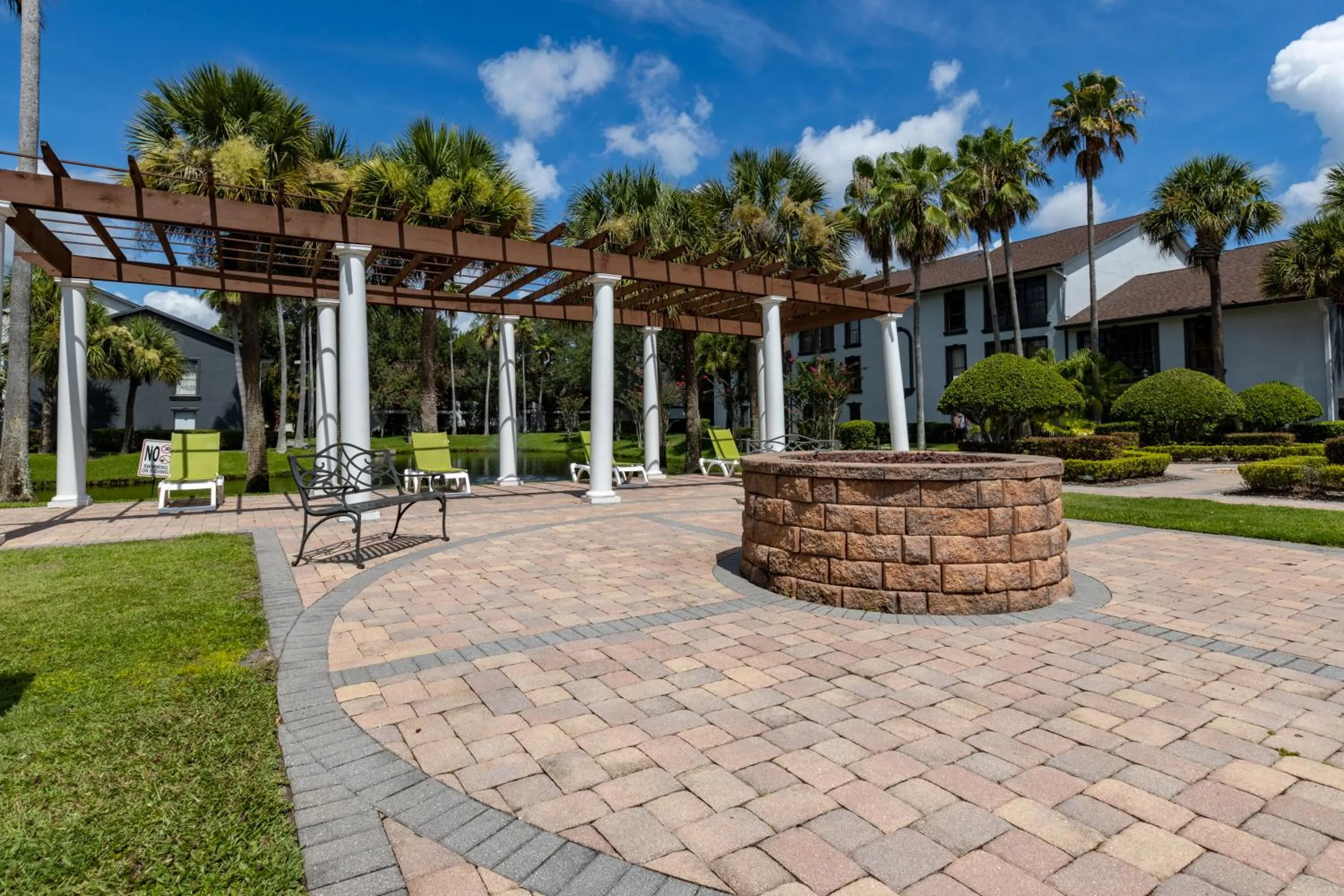 Garden in Legacy Vacation Resorts Kissimmee & Orlando - Near Disney