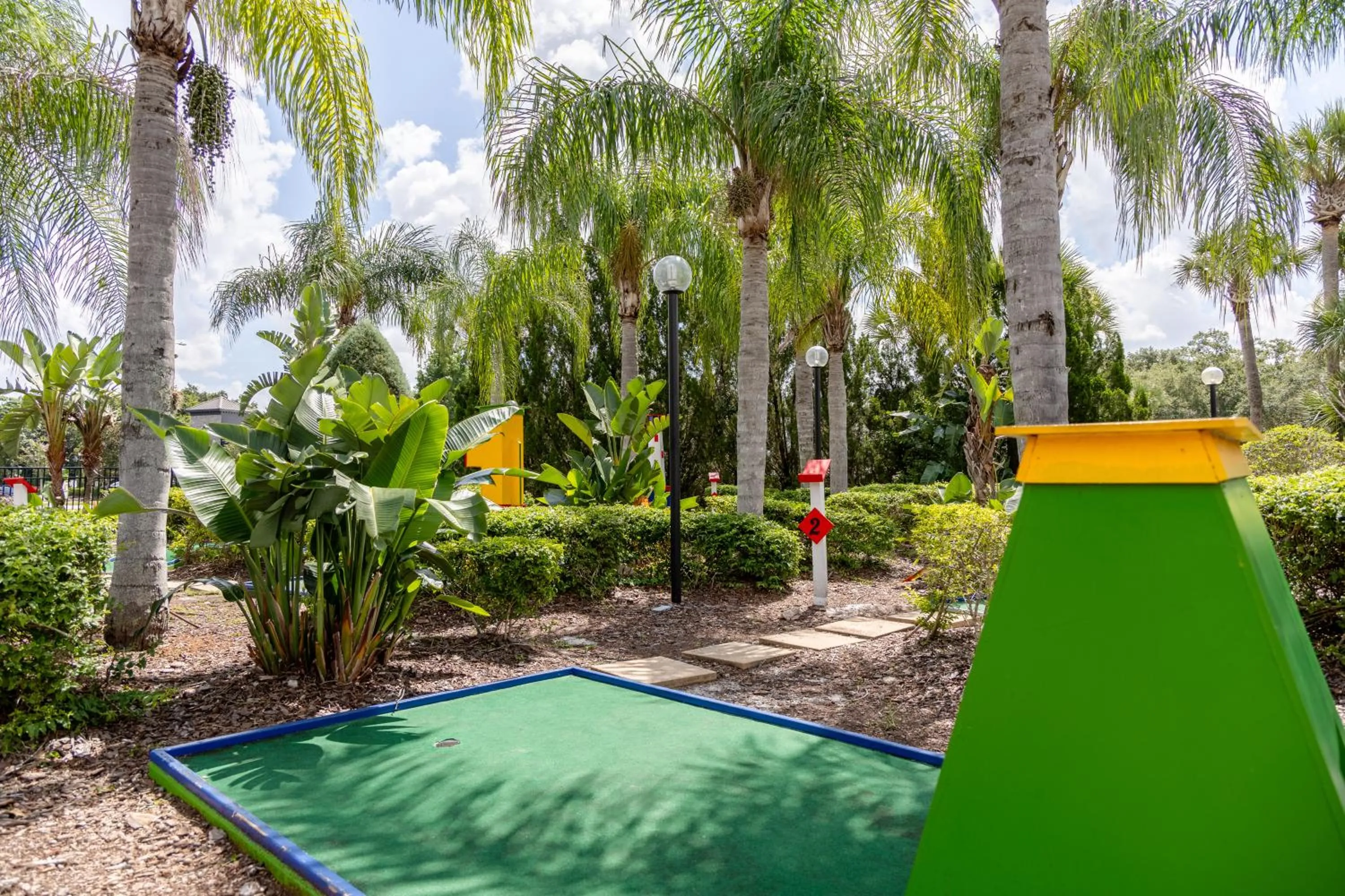 Minigolf in Legacy Vacation Resorts Kissimmee & Orlando - Near Disney