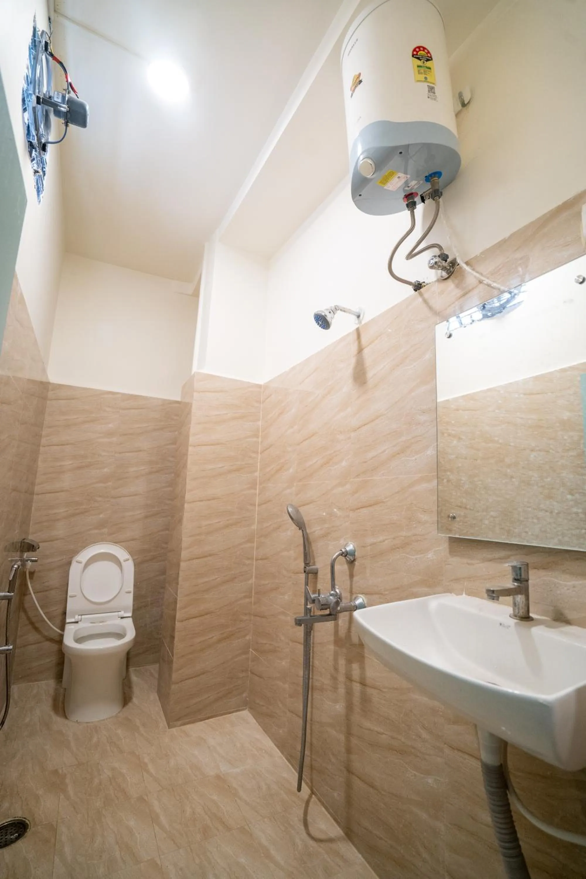 Bathroom in Slackpackr Hyderabad