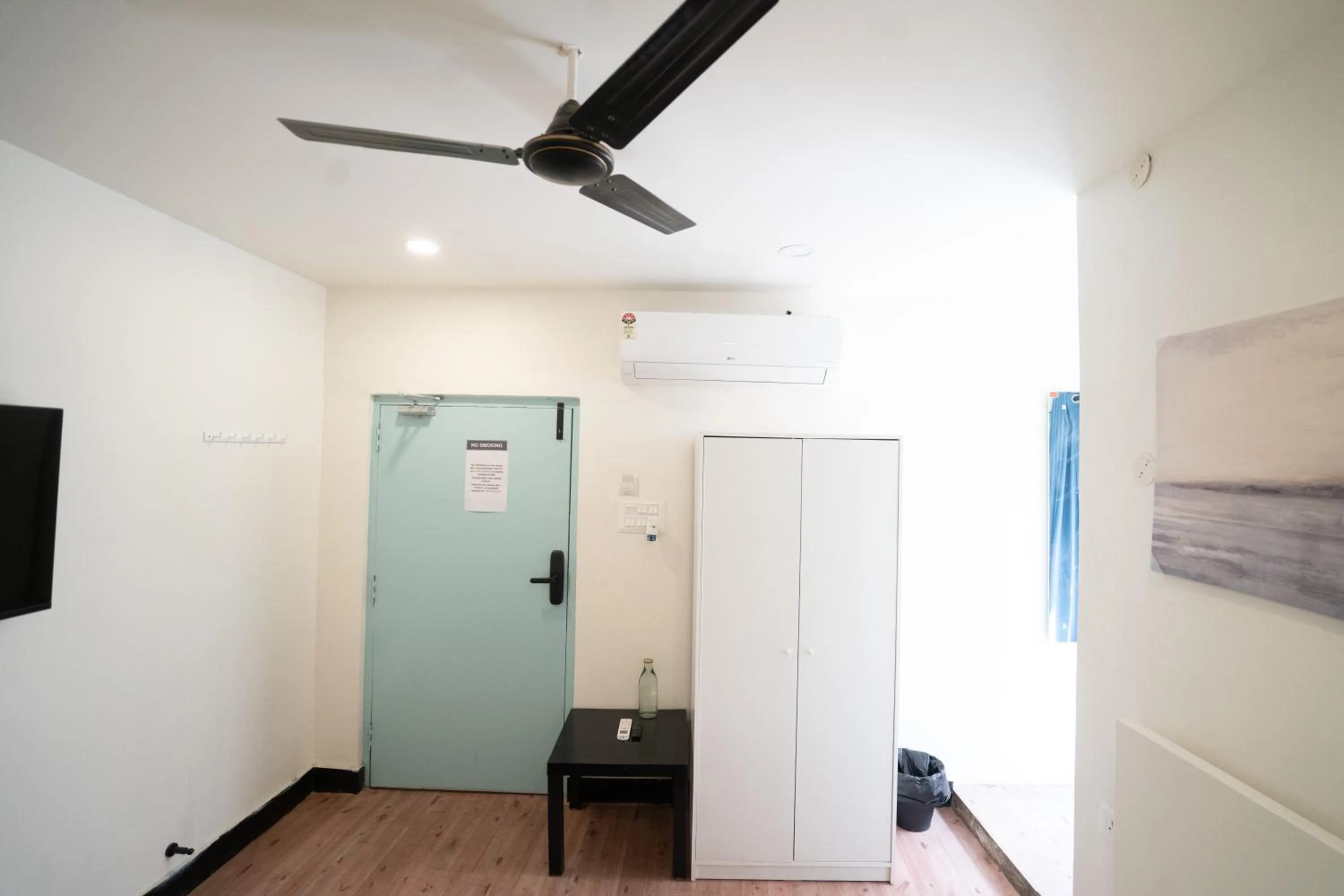 wardrobe in Slackpackr Hyderabad