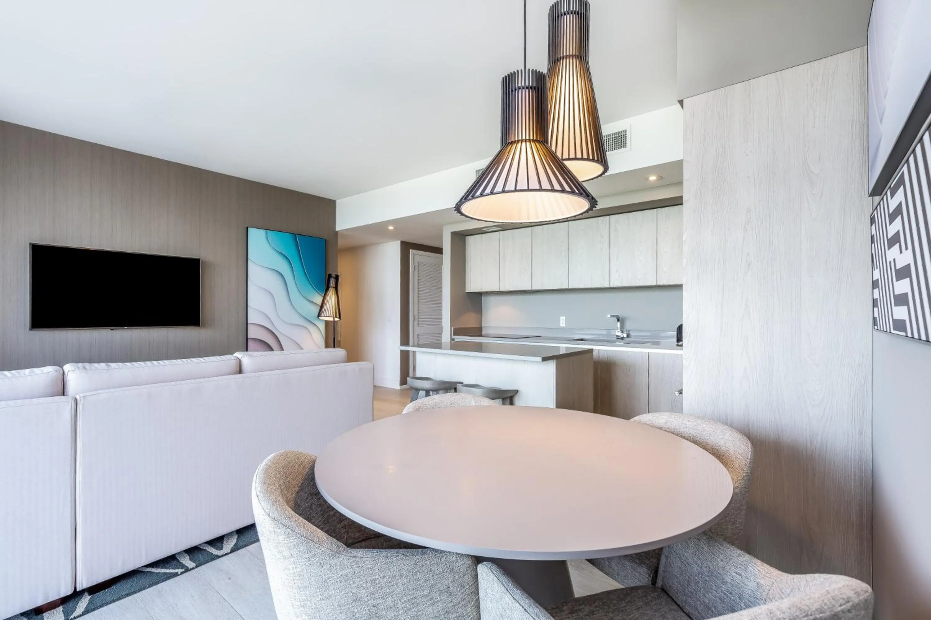 Kitchen or kitchenette in Hyde Beach House Hollywood Private Suites