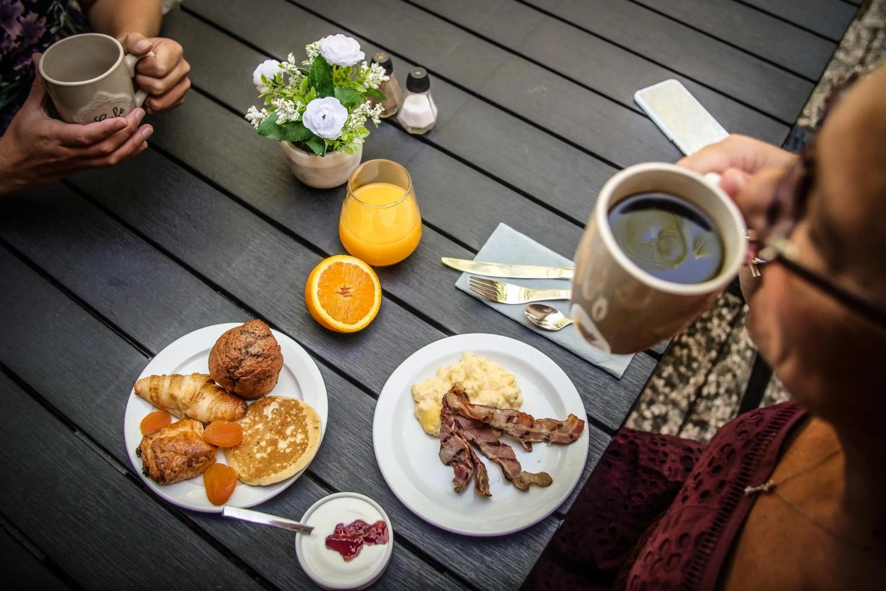 Continental breakfast in Hôtel Inn Design Resto Novo Nantes Sainte Luce