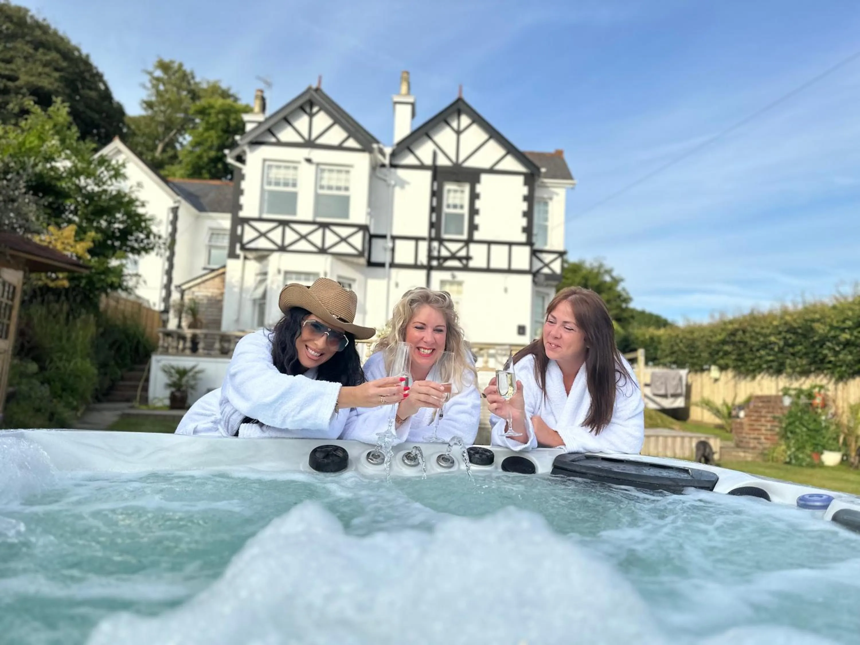 Hot Tub in NORTHRISE RETREAT