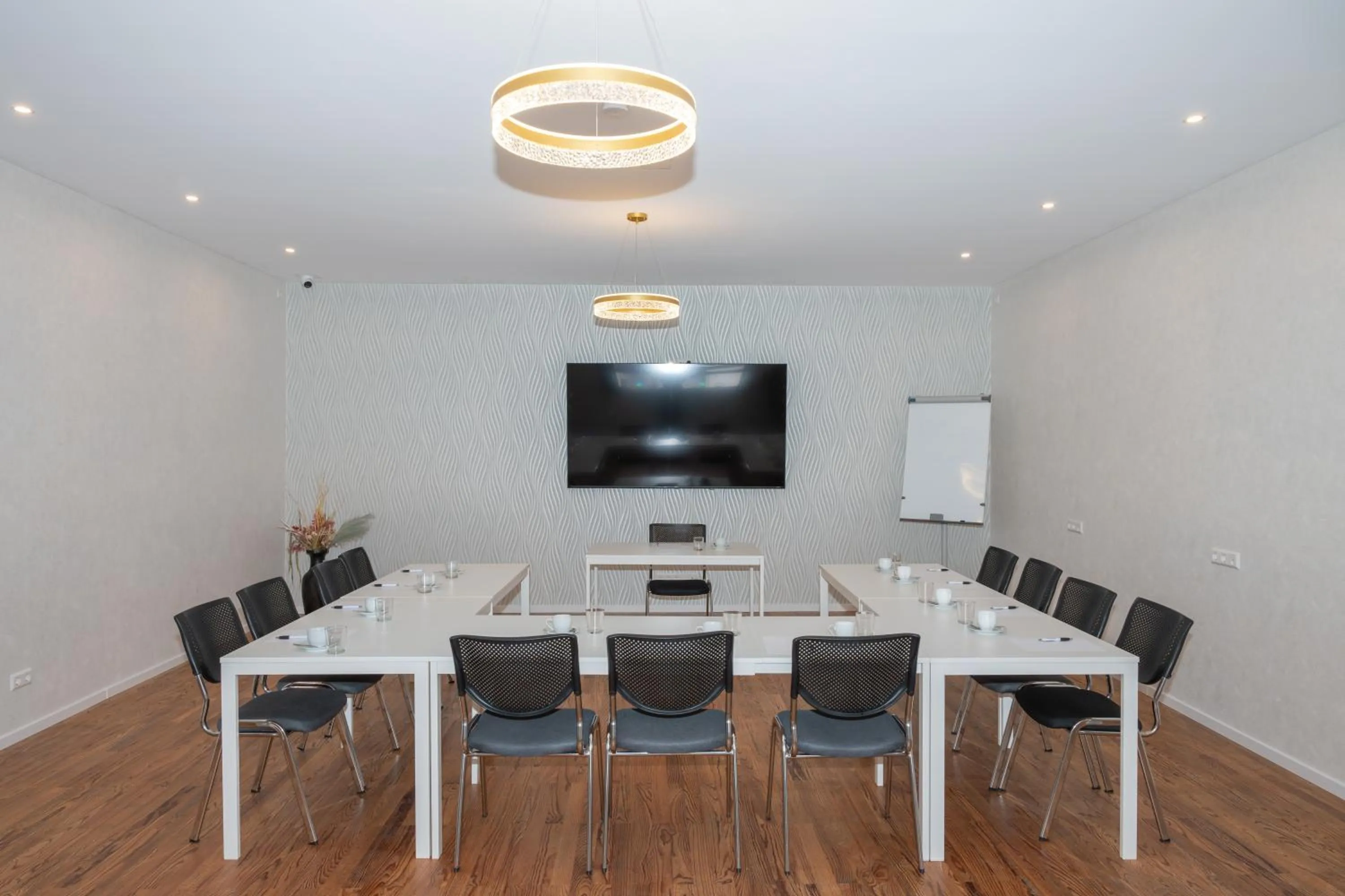 TV and multimedia in Hotel Phoenix