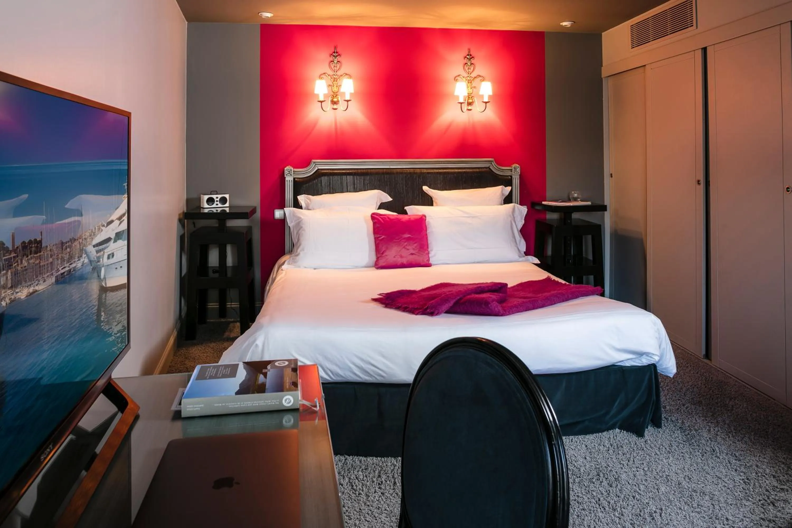 Decorative detail in Villa Garbo