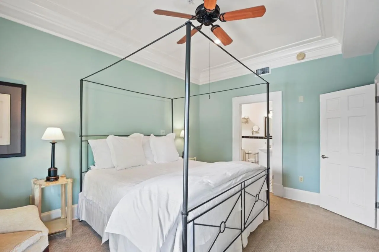 Bedroom in The James Madison Inn